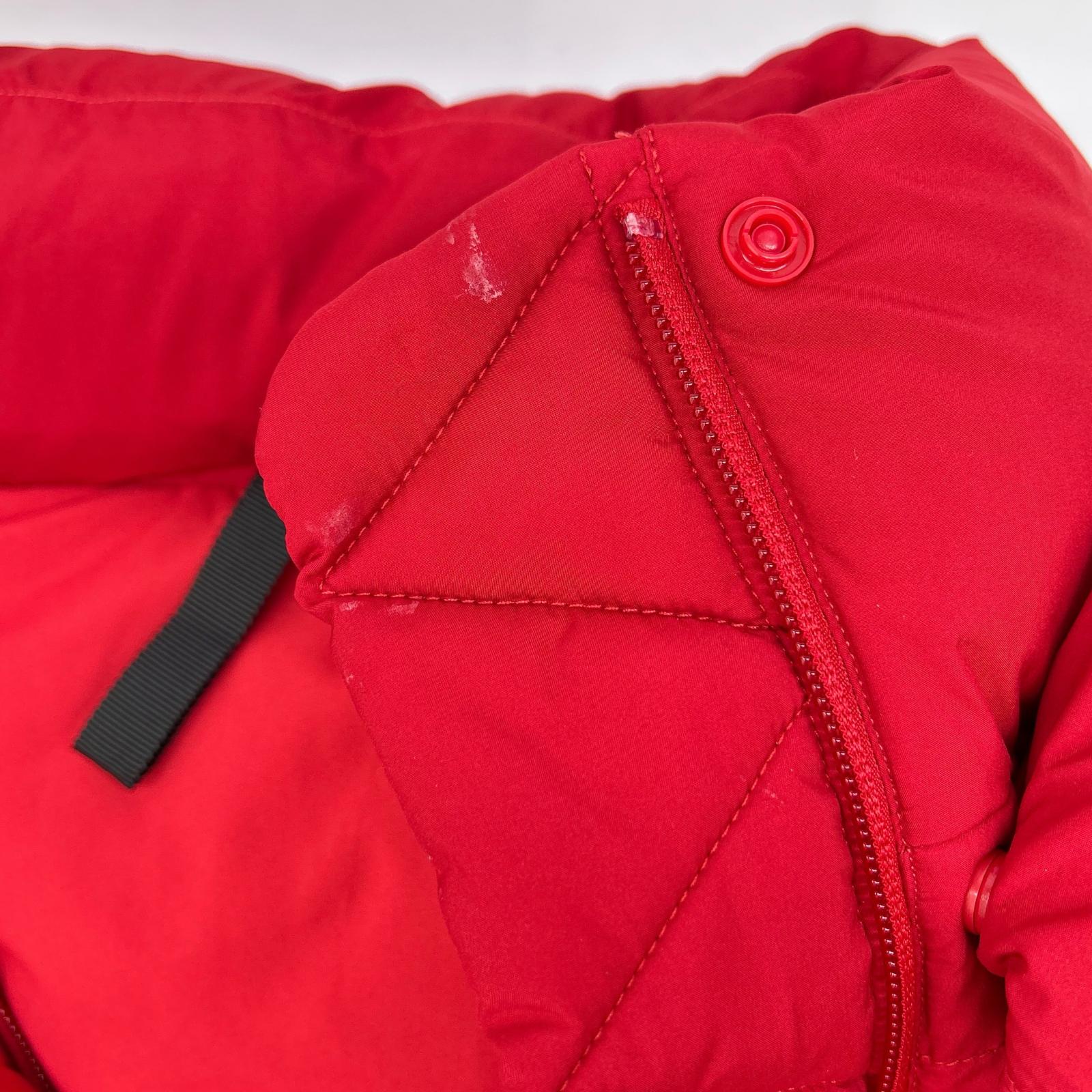 Lululemon ルルレモン レッド Wunder Puff フード付きクロップダウンベスト ベスト
