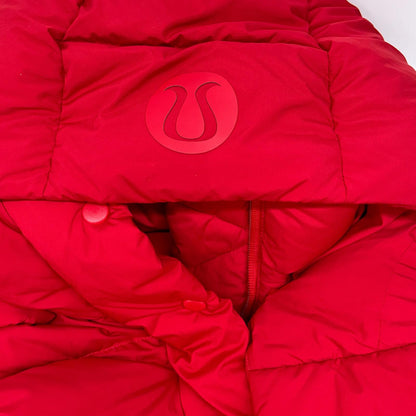 lululemon ルルレモン レッド Wunder Puff フード付きクロップダウンベスト ベスト