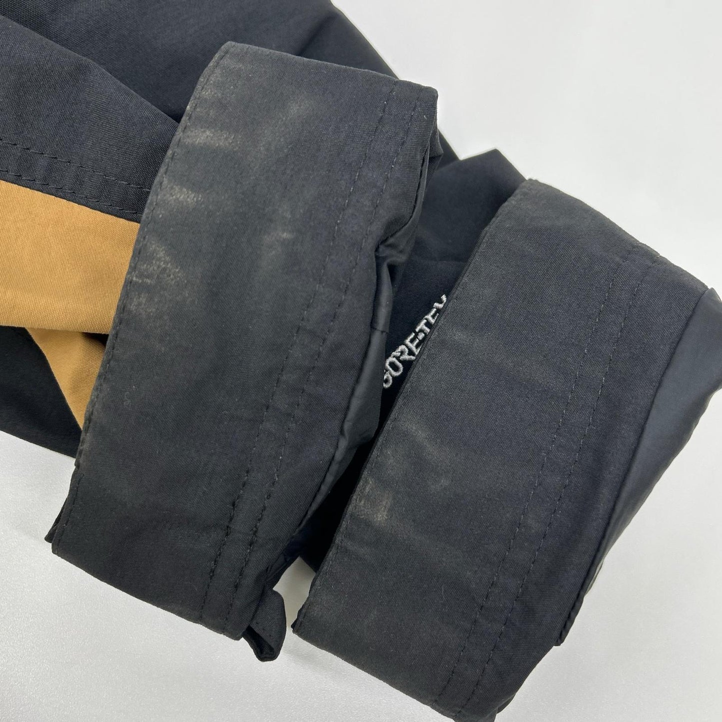 THE NORTH FACE ノースフェイス NP11834 ベージュ マウンテンライトジャケット ジャケット