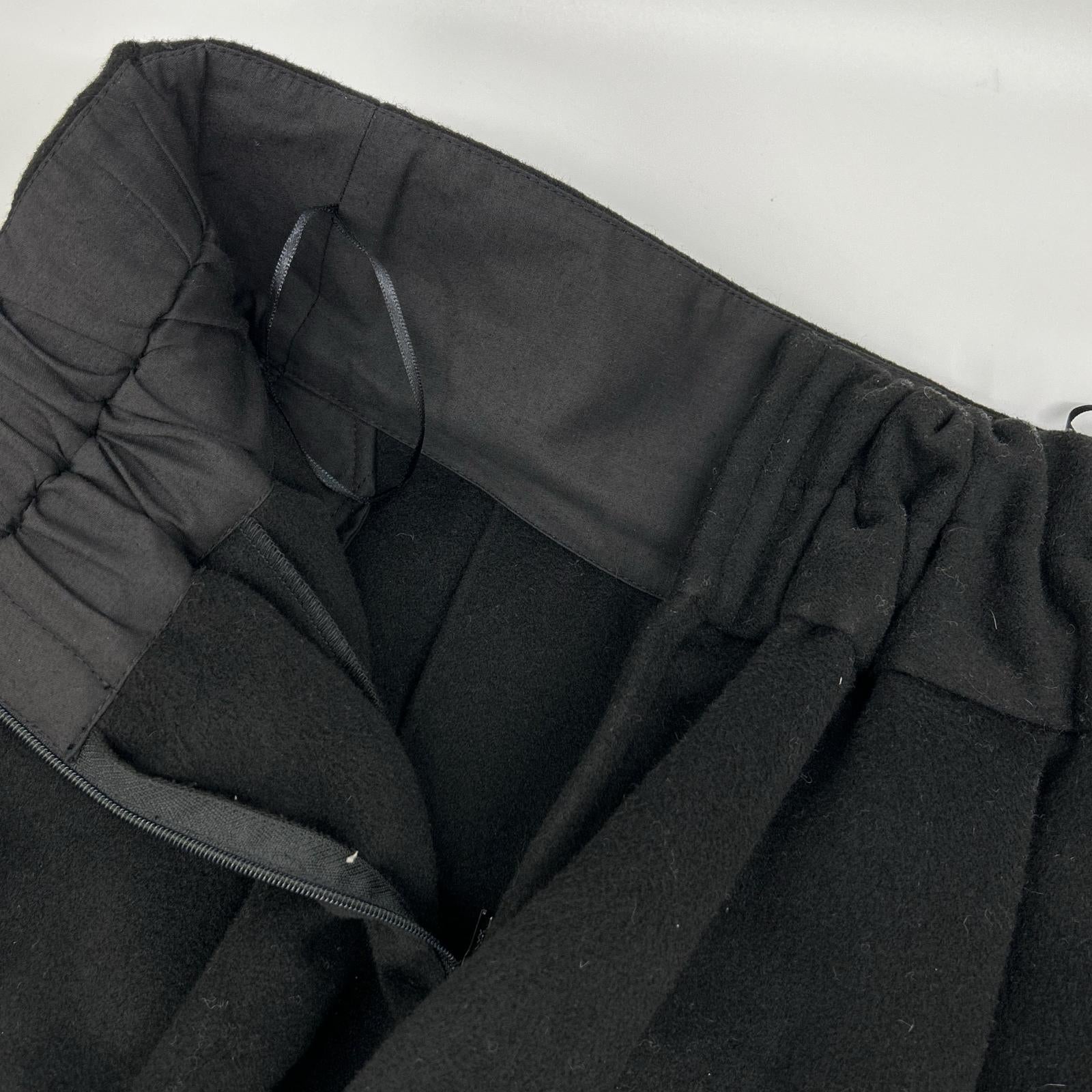 SEVEN TEN by MIHO KAWAHITO セブンテン バイミホカワヒト 23AW 7A403 ブラック レーヨン混 ハイウエストフレアキュロット ボトムス