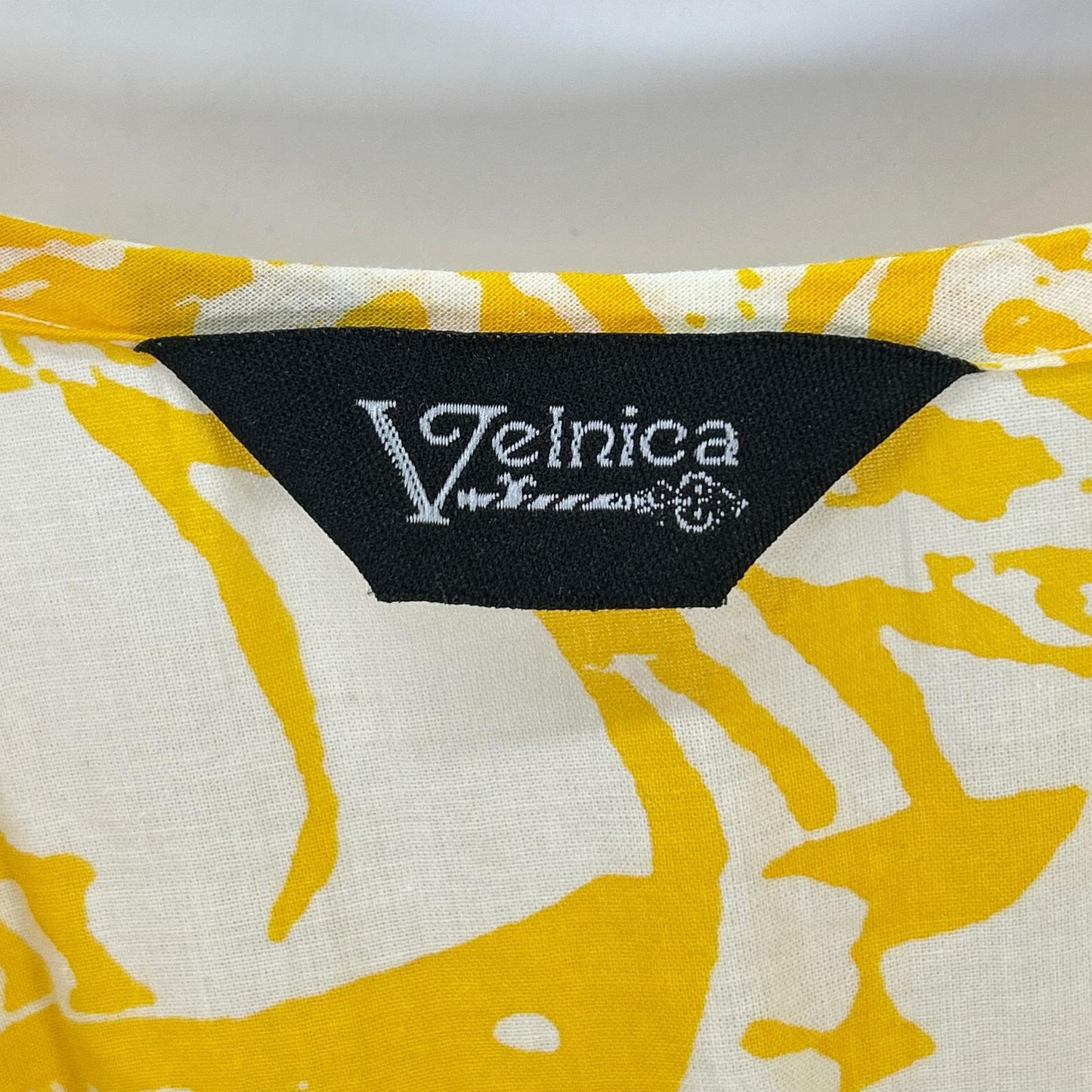 Velnica ヴェルニカ 20027 イエロー×ホワイト コットン 総柄 ティアード マキシワンピース ワンピース