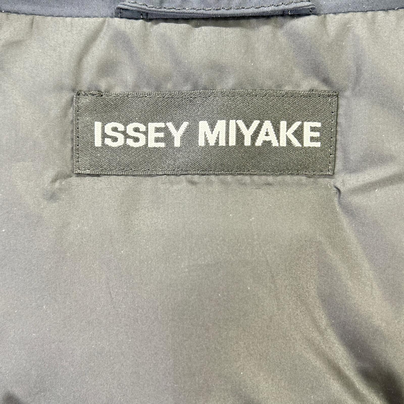 ISSEY MIYAKE イッセイミヤケ 04年 ME41FC176 ダークネイビー マルチジップ ナイロン ダウンジャケット ジャケット