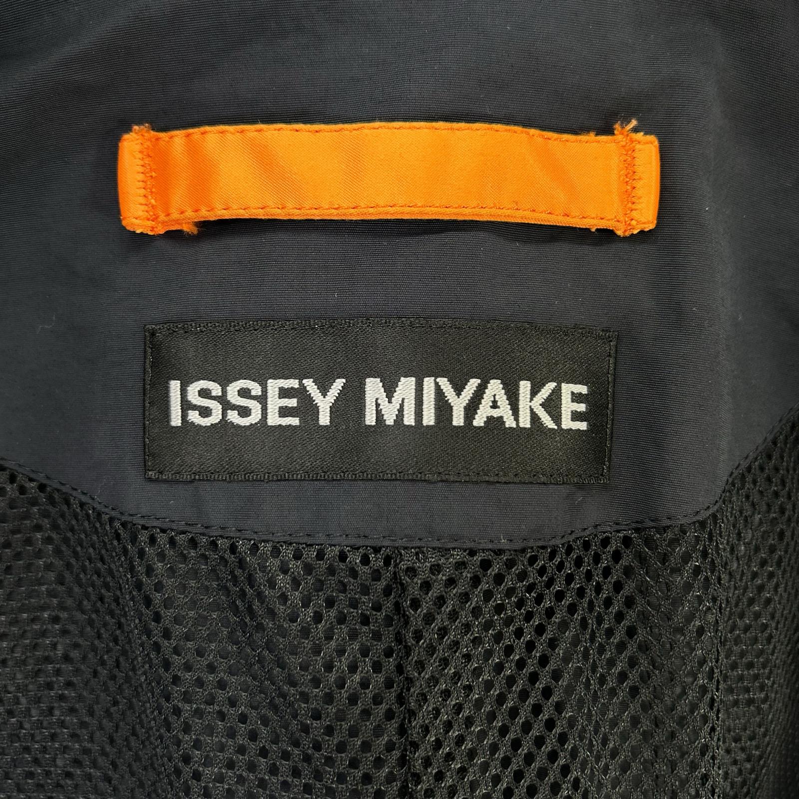 ISSEY MIYAKE イッセイミヤケ 04年 ME41FA184 ダークネイビー ナイロン ジップアップコート パラシュートジャケット ジャケット
