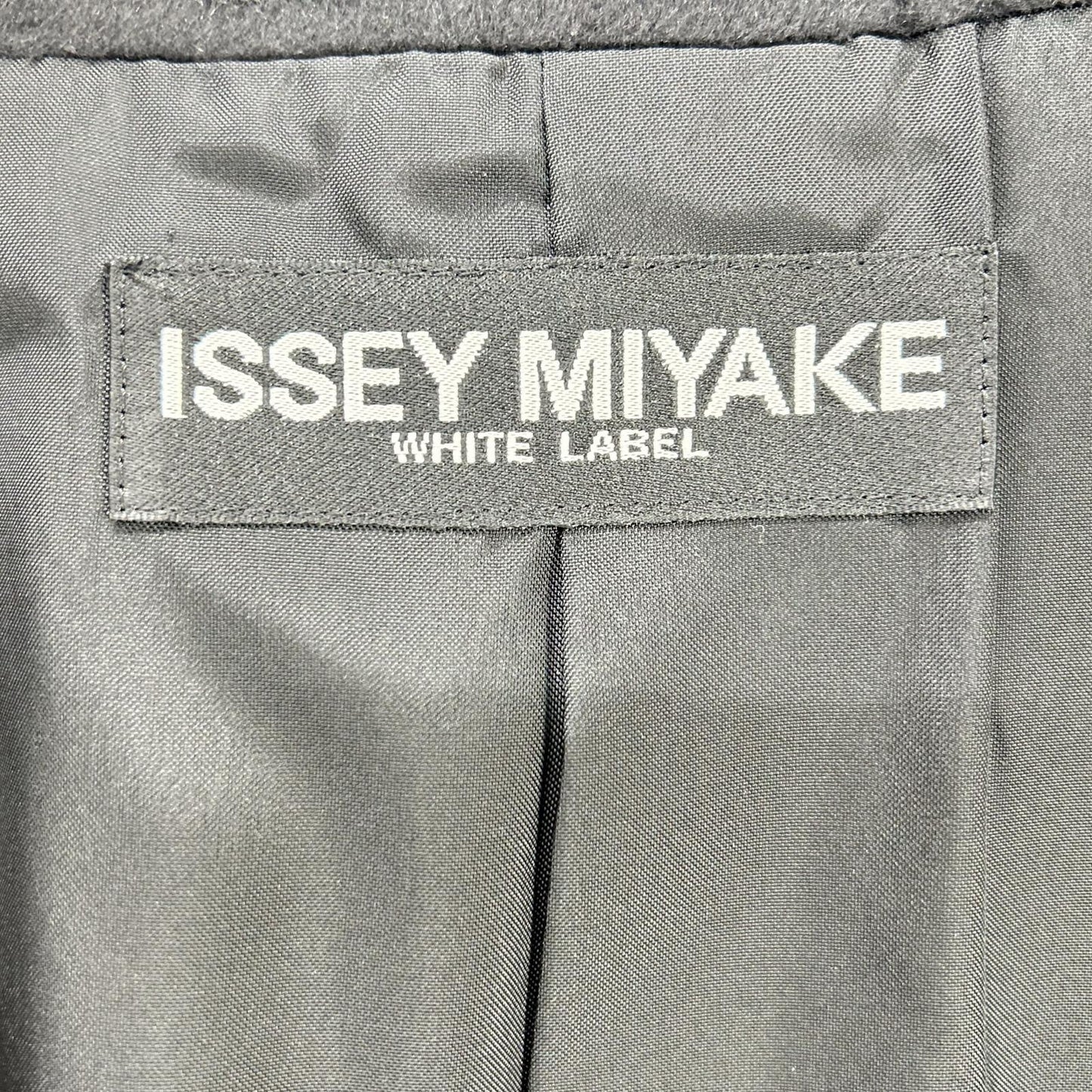 ISSEY MIYAKE イッセイミヤケ 【WHITE LABEL】03年 ME34FA528 ブラック アンゴラ×ウール ステンカラーコート コート