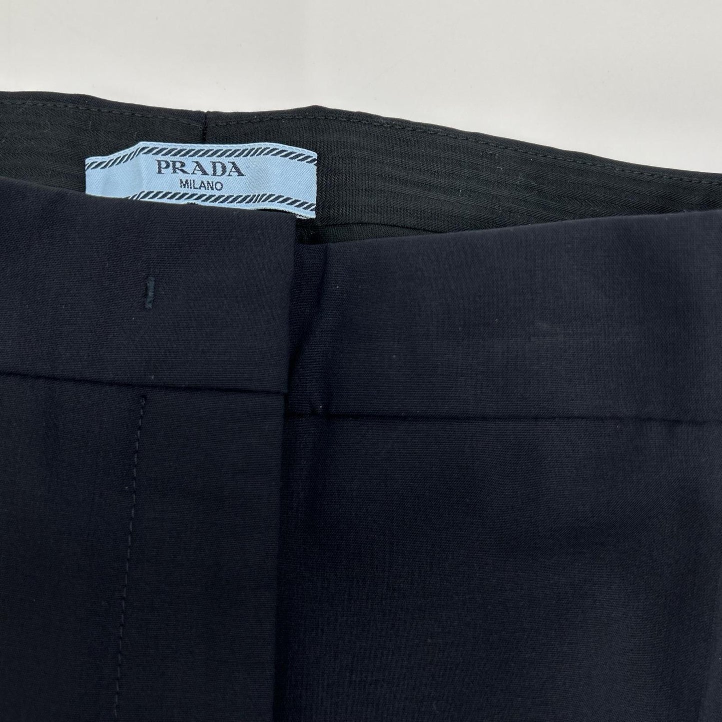 PRADA プラダ P2924 R132 ネイビー ヴァージンウール センタープレス テーパードスラックス ボトムス