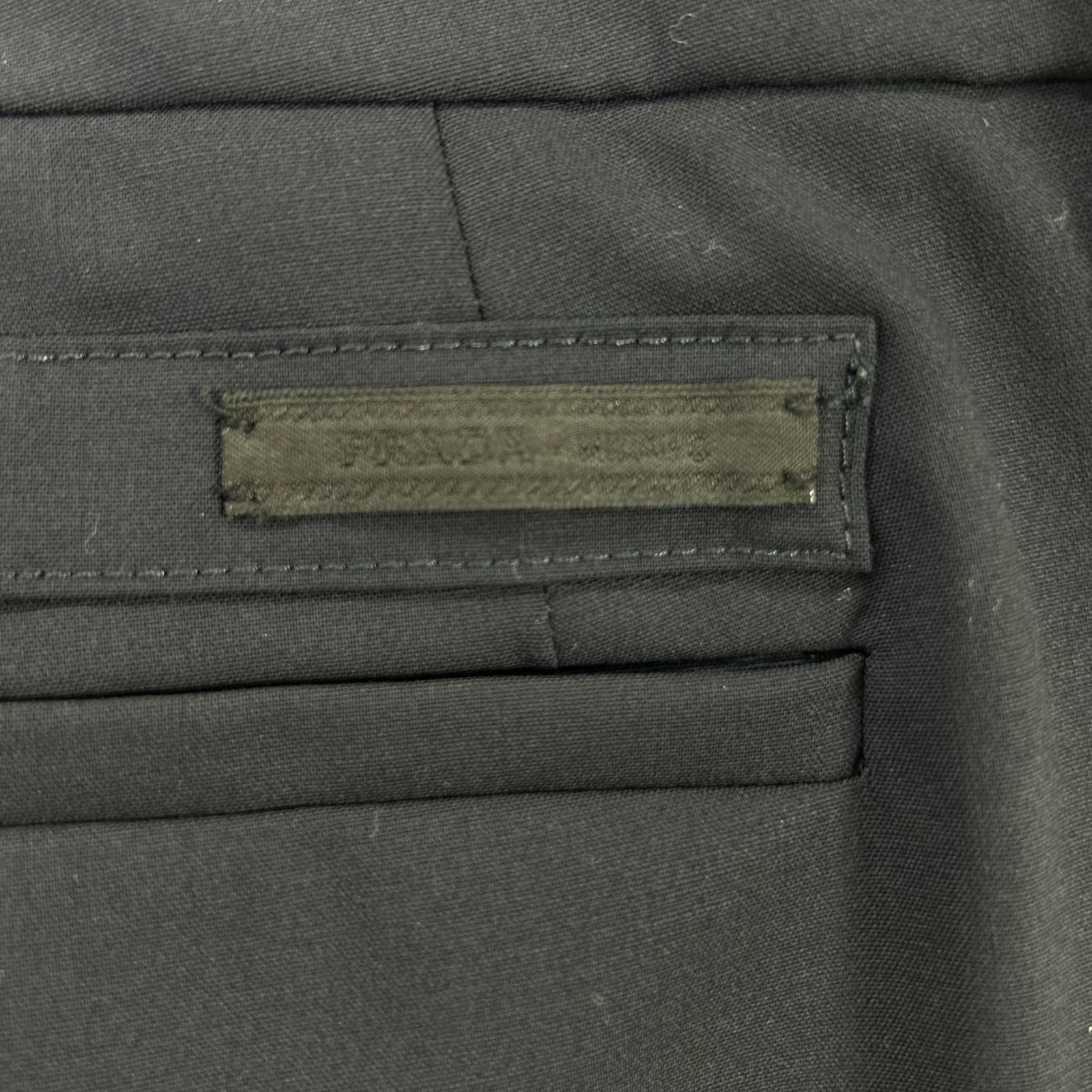 PRADA プラダ P2924 R132 ネイビー ヴァージンウール センタープレス テーパードスラックス ボトムス