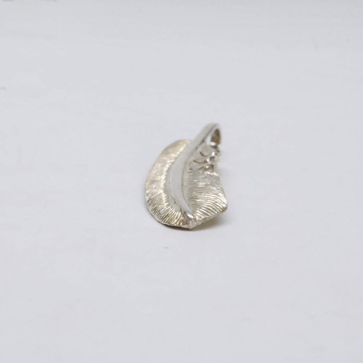 KENSHIRO ケンシロウ 【美品】SILVER 和彫りフェザー ネックレス S ペンダントトップ