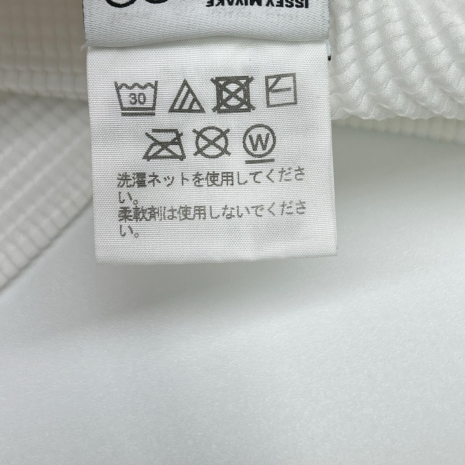 【SALE】 MeISSEYMIYAKE ミーイッセイミヤケ MI13-FK206 21年 ホワイト プリーツショートスリーブブラウス トップス