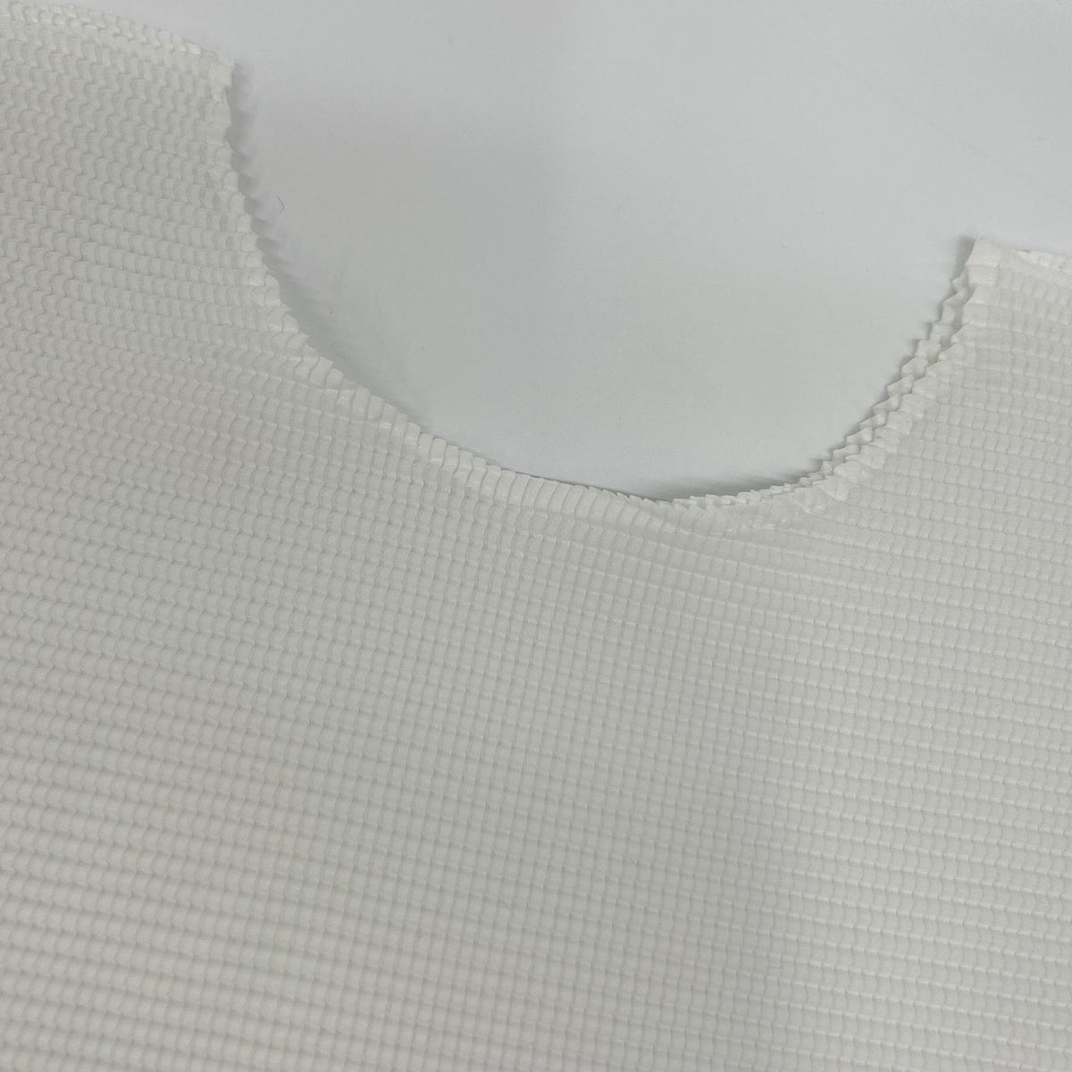 【SALE】 MeISSEYMIYAKE ミーイッセイミヤケ MI13-FK206 21年 ホワイト プリーツショートスリーブブラウス トップス