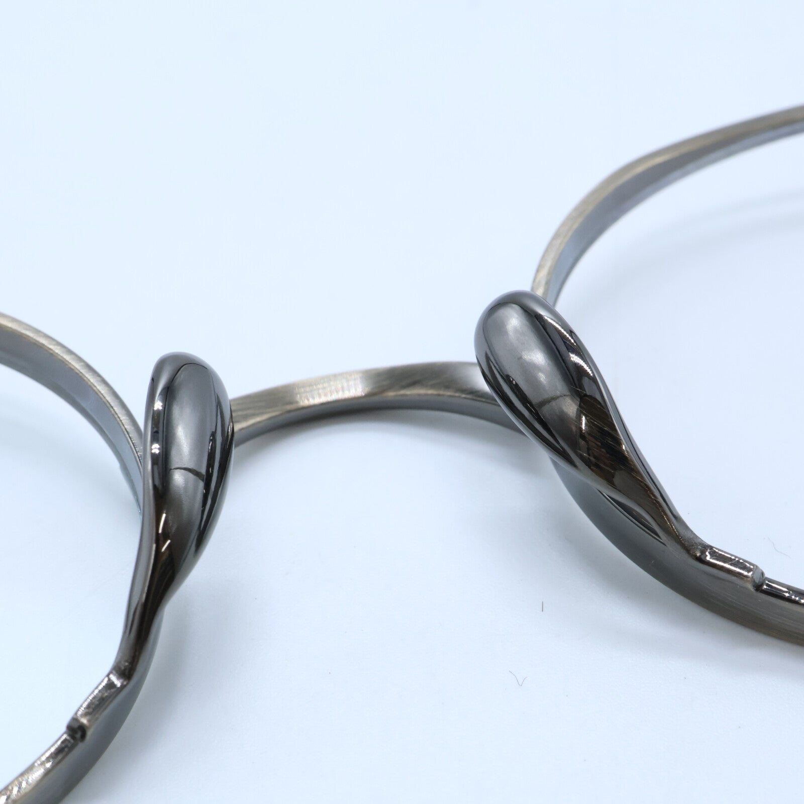 KameManNen カメマンネン 【美品】KMN9918 AG TITANIUM オーバルシェイプ アイウェア 眼鏡