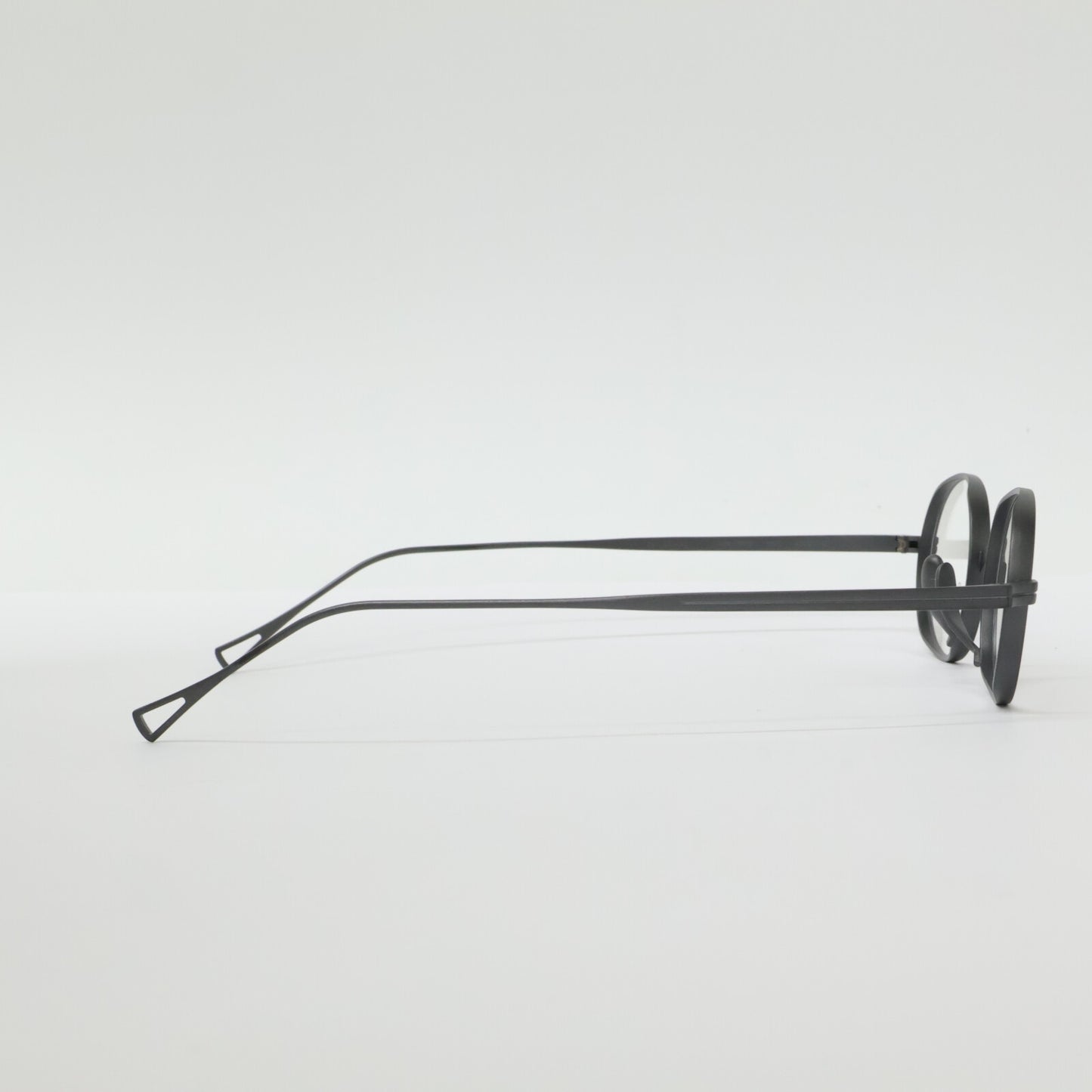 KameManNen カメマンネン 【美品】KMN9918 MBK TITANIUM デモレンズ オーバルシェイプ アイウェア 眼鏡
