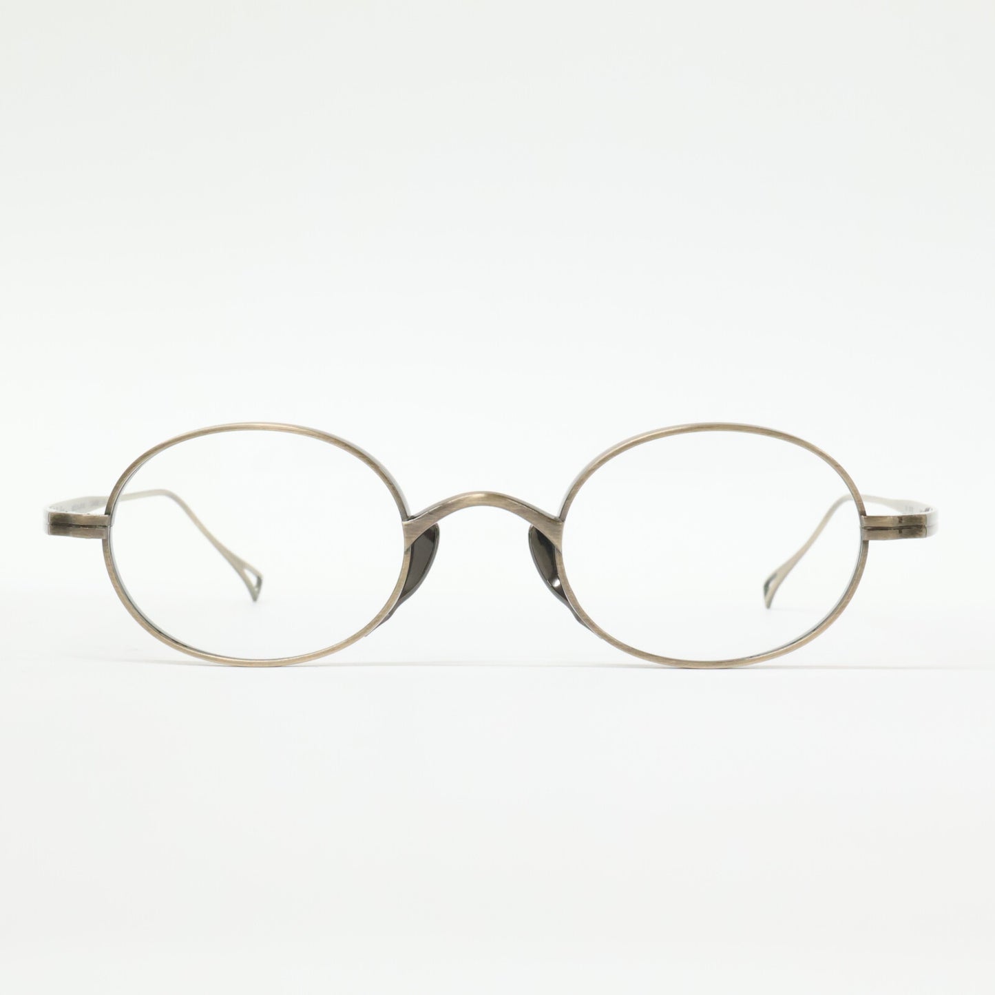 KameManNen カメマンネン 【美品】KMN9918 AG TITANIUM オーバルシェイプ アイウェア 眼鏡