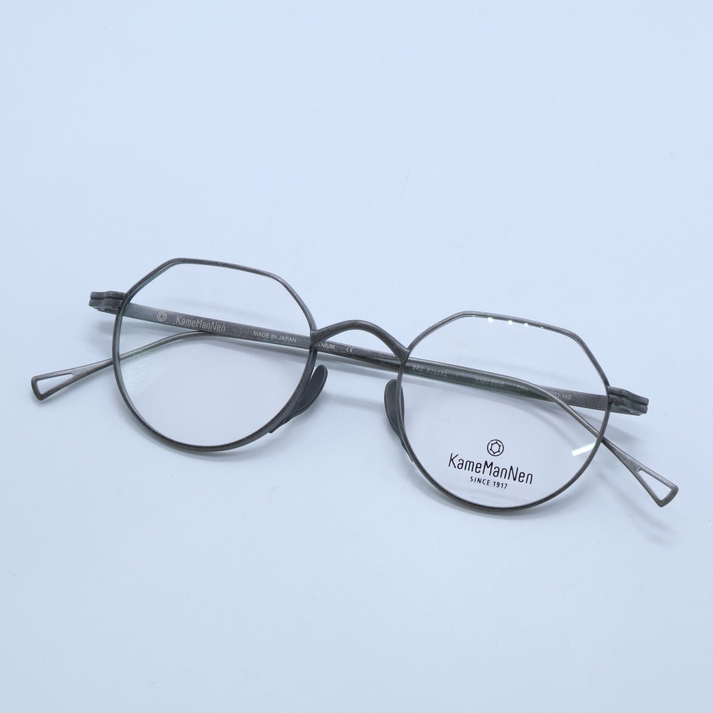 KameManNen カメマンネン 【美品】KMN9916 DBK TITANIUM デモレンズ クラウンパントシェイプ アイウェア 眼鏡