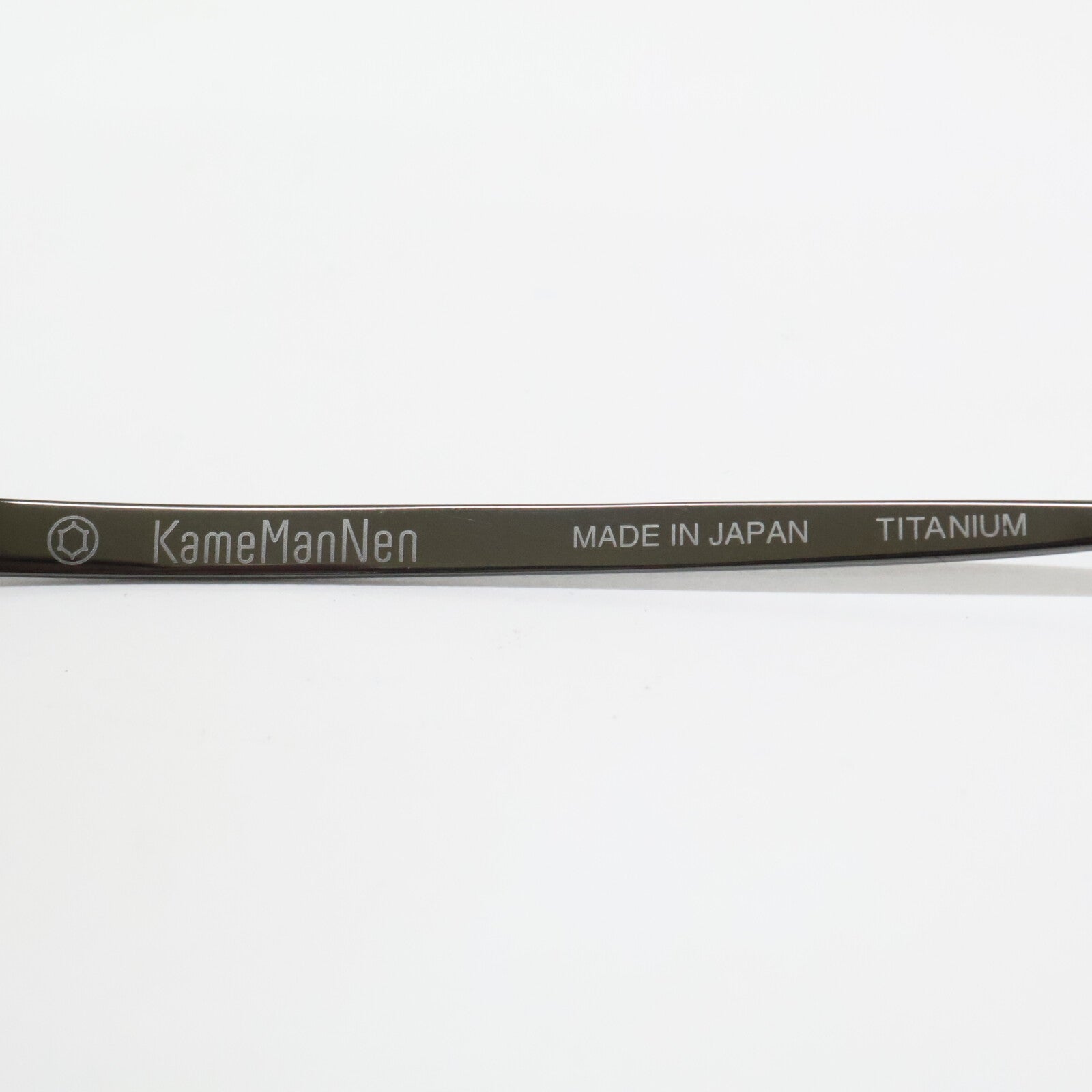 KameManNen カメマンネン 【美品】KMN152 GRH TITANIUM デモレンズ