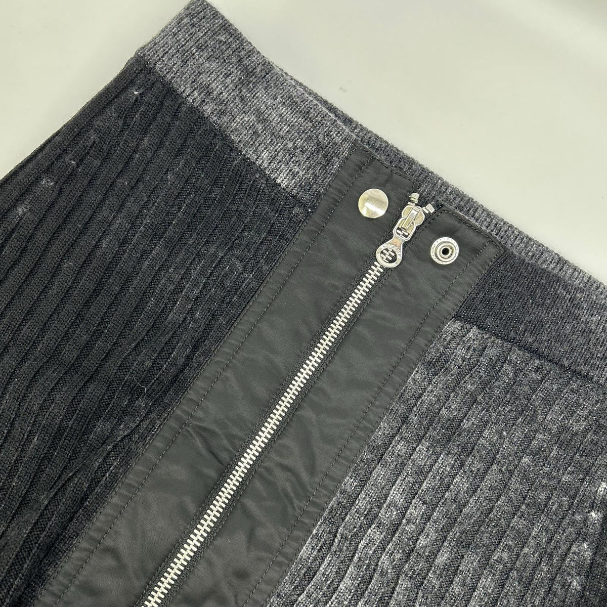 DIESEL ディーゼル A14860 M-ASI フェードブラック ウール W-ZIP ニットロングスカート スカート