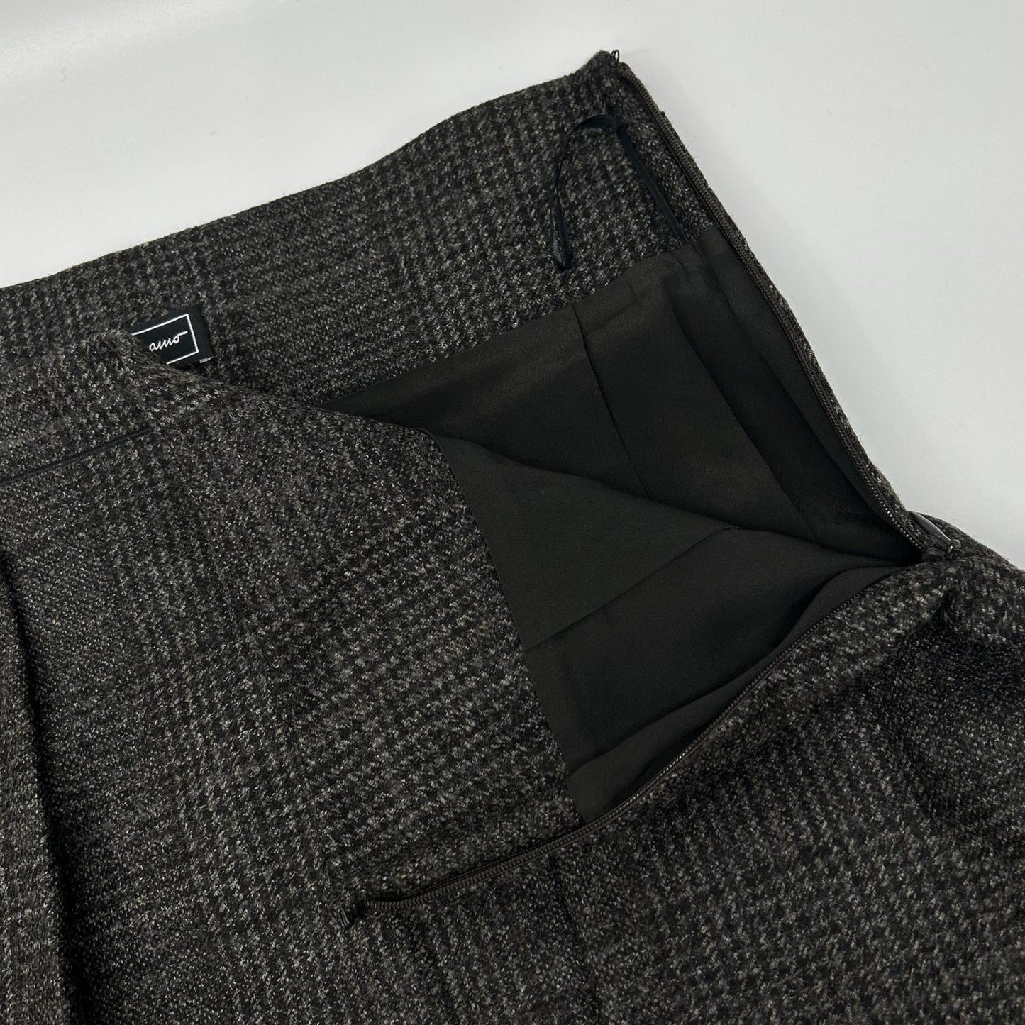 Salvatore Ferragamo サルヴァトーレフェラガモ 5461-004 ダークグレー ウール グレンチェック タックショートスカート スカート