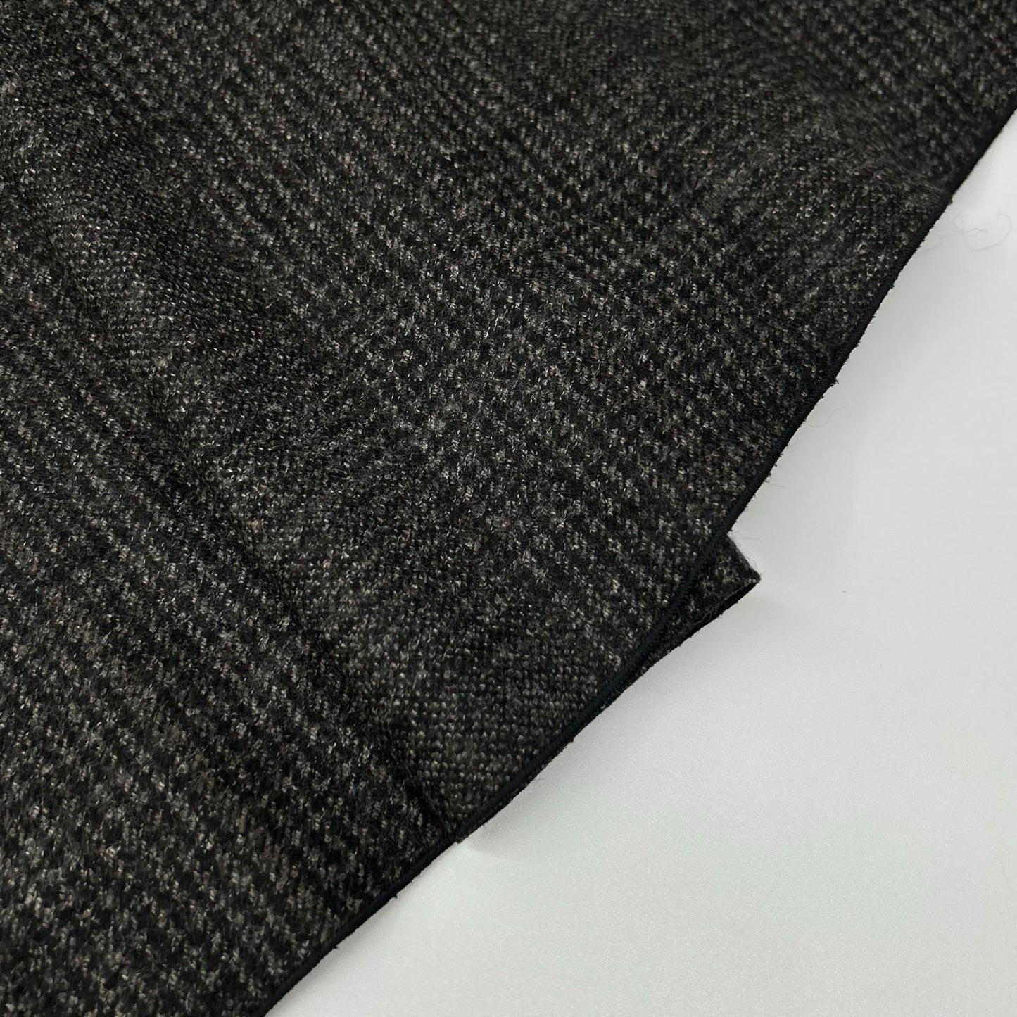 Salvatore Ferragamo サルヴァトーレフェラガモ 5461-004 ダークグレー ウール グレンチェック タックショートスカート スカート
