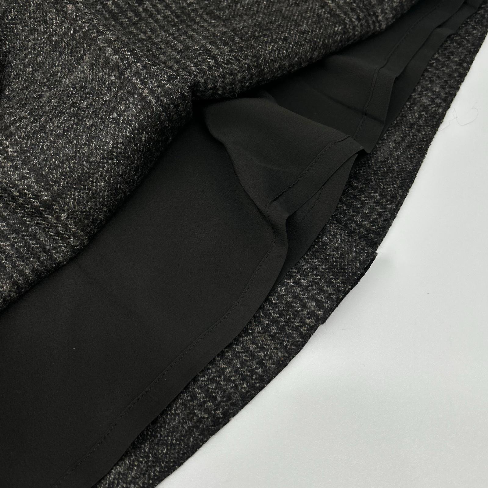 Salvatore Ferragamo サルヴァトーレフェラガモ 5461-004 ダークグレー ウール グレンチェック タックショートスカート スカート