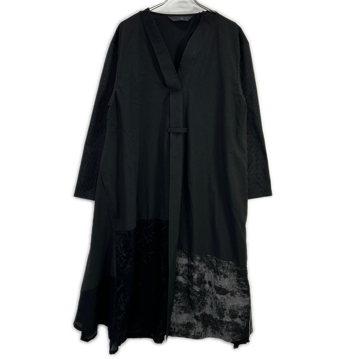 MOYURU Moyuru 34066391 Black Rayon-Blend Art-Design Striped Dress One-Piece