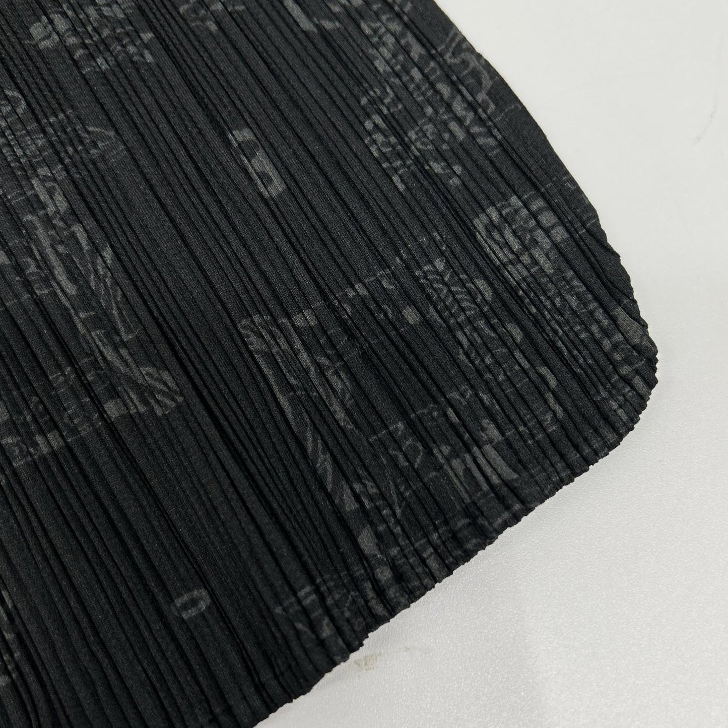 PLEATS PLEASE プリーツプリーズ PP41-JK721 ブラック チャイニーズ柄モックネックノースリーブトップス トップス