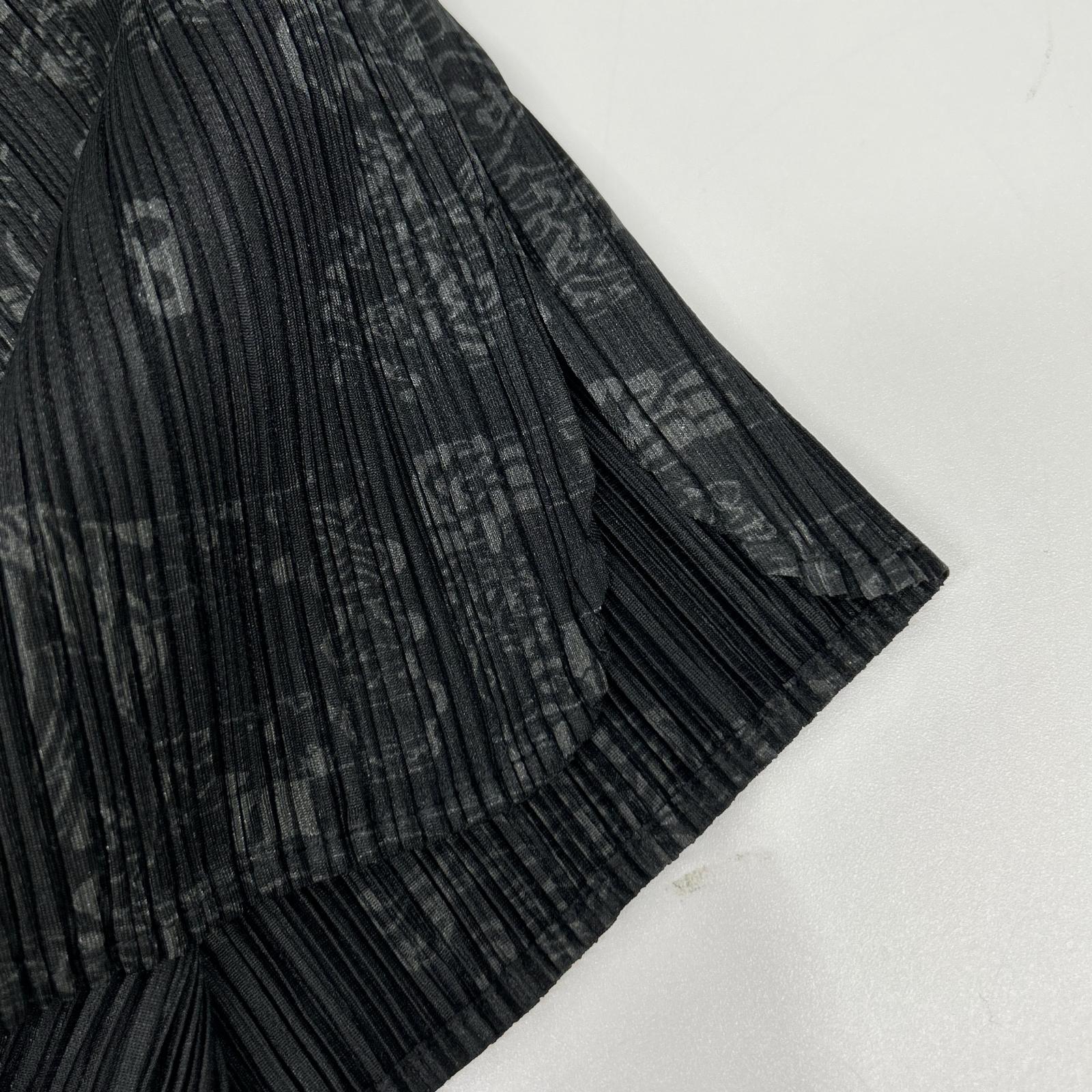 PLEATS PLEASE プリーツプリーズ PP41-JK721 ブラック チャイニーズ柄モックネックノースリーブトップス トップス