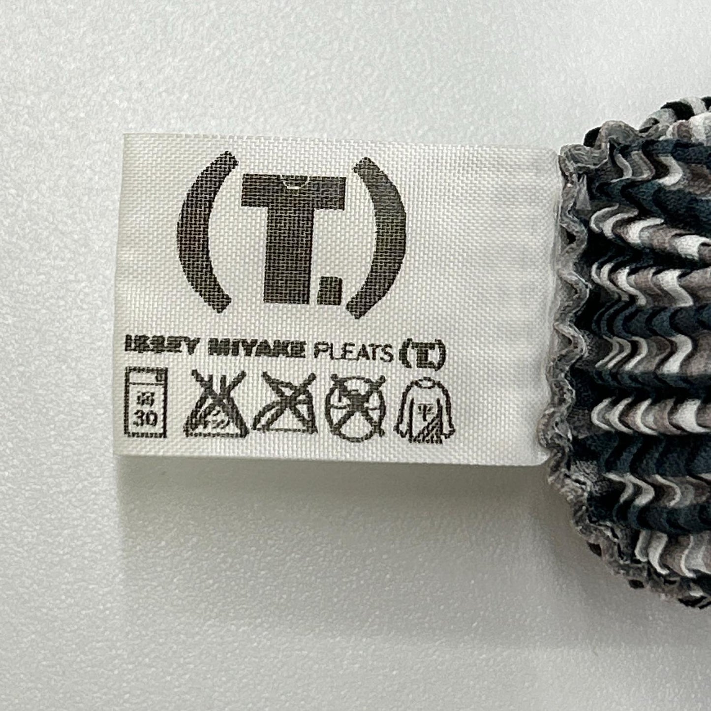 PLEATS PLEASE プリーツプリーズ PP16-FJ211 ブラック ストライプ切替モックネックショートスリーブカットソー トップス