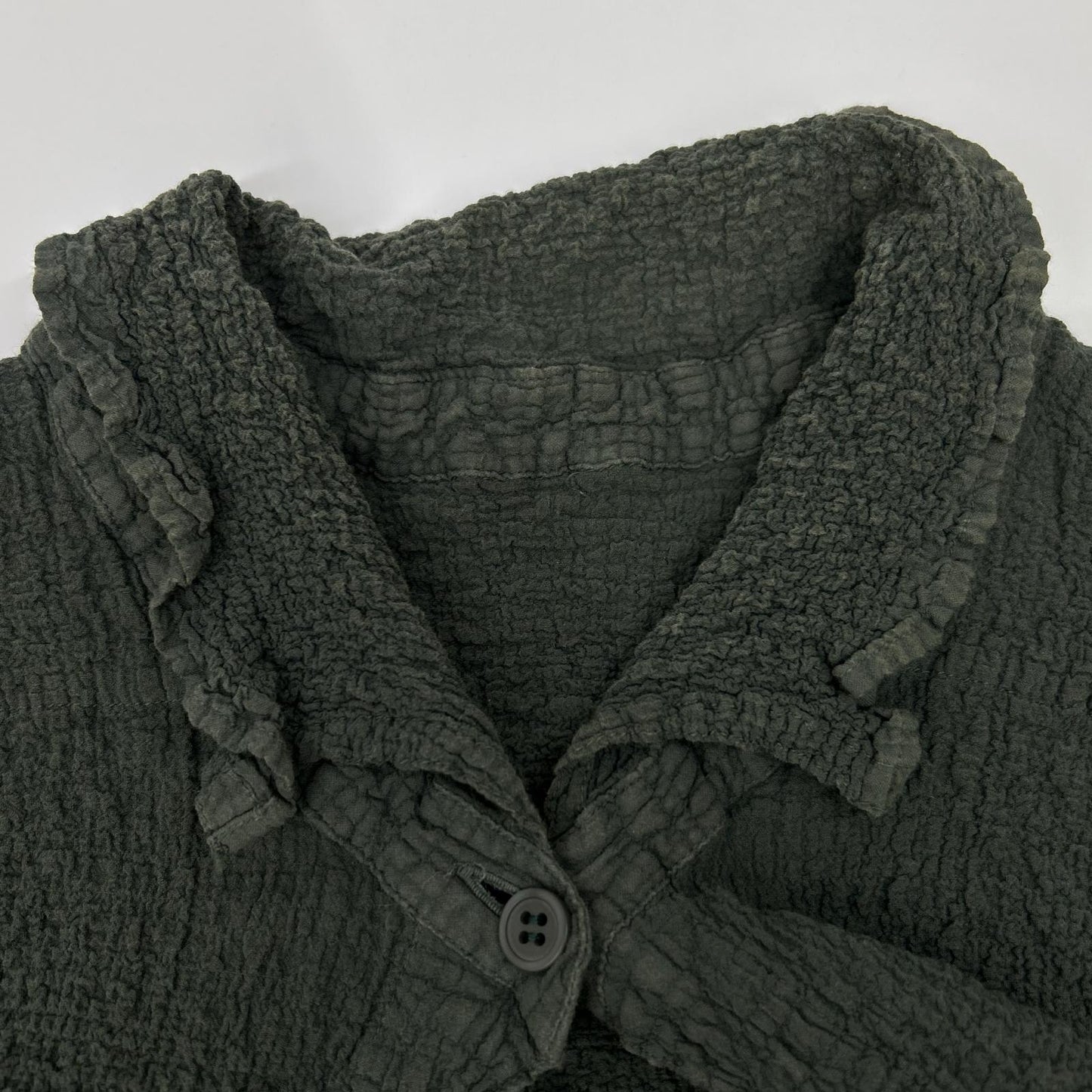 MeISSEYMIYAKE ミーイッセイミヤケ MI54FK408 khaki shrunk-finish two-pocket cardigan tops