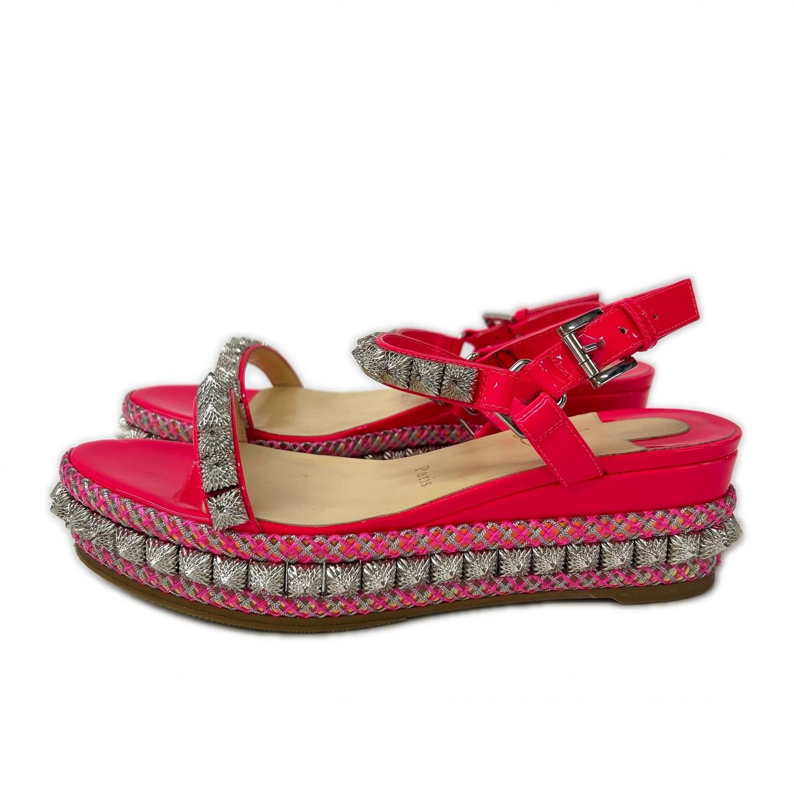 CHRISTIAN LOUBOUTIN クリスチャンルブタン パテントレザー ピラリヤド スタッズ サンダル シューズ
