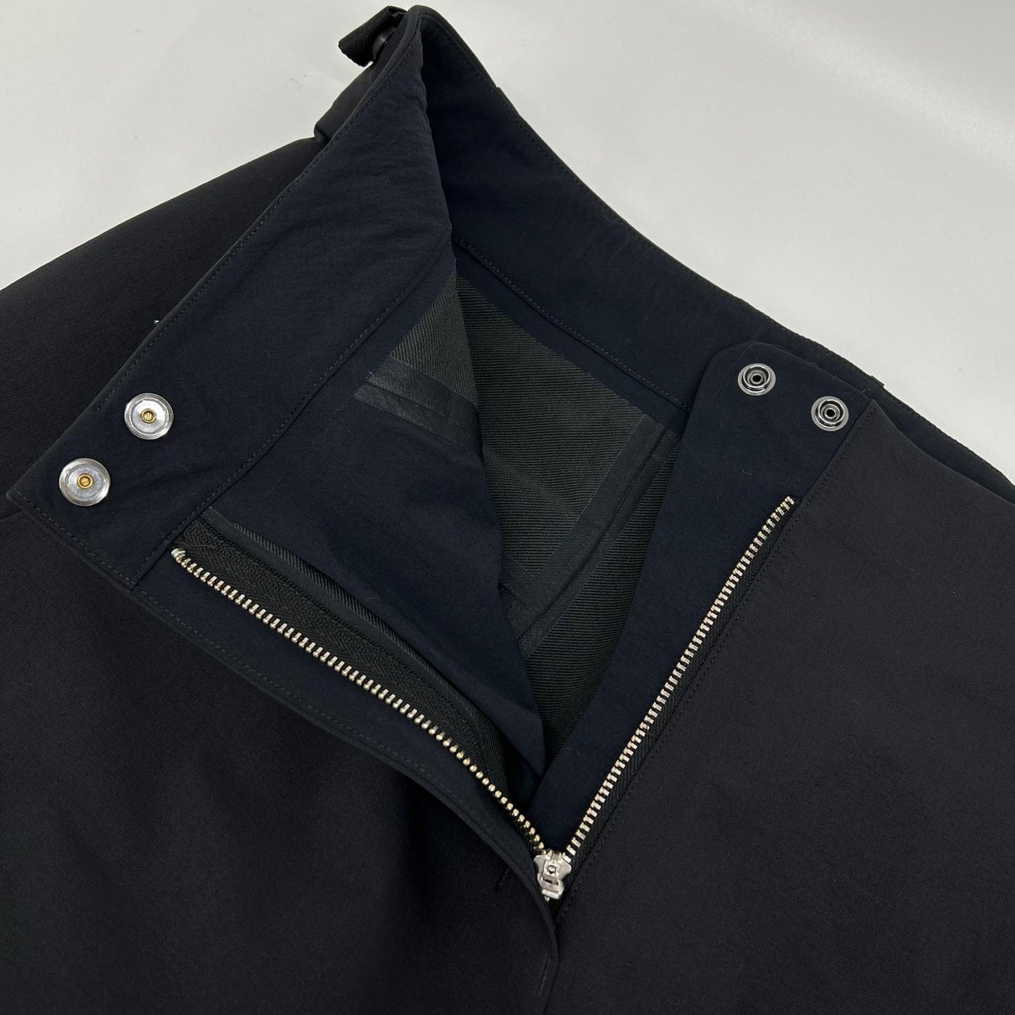 ARC'TERYX VEILANCE アークテリクスヴェイランス 24年製 X000009135 ブラック ナイロン Dias MX Pant ボトムス