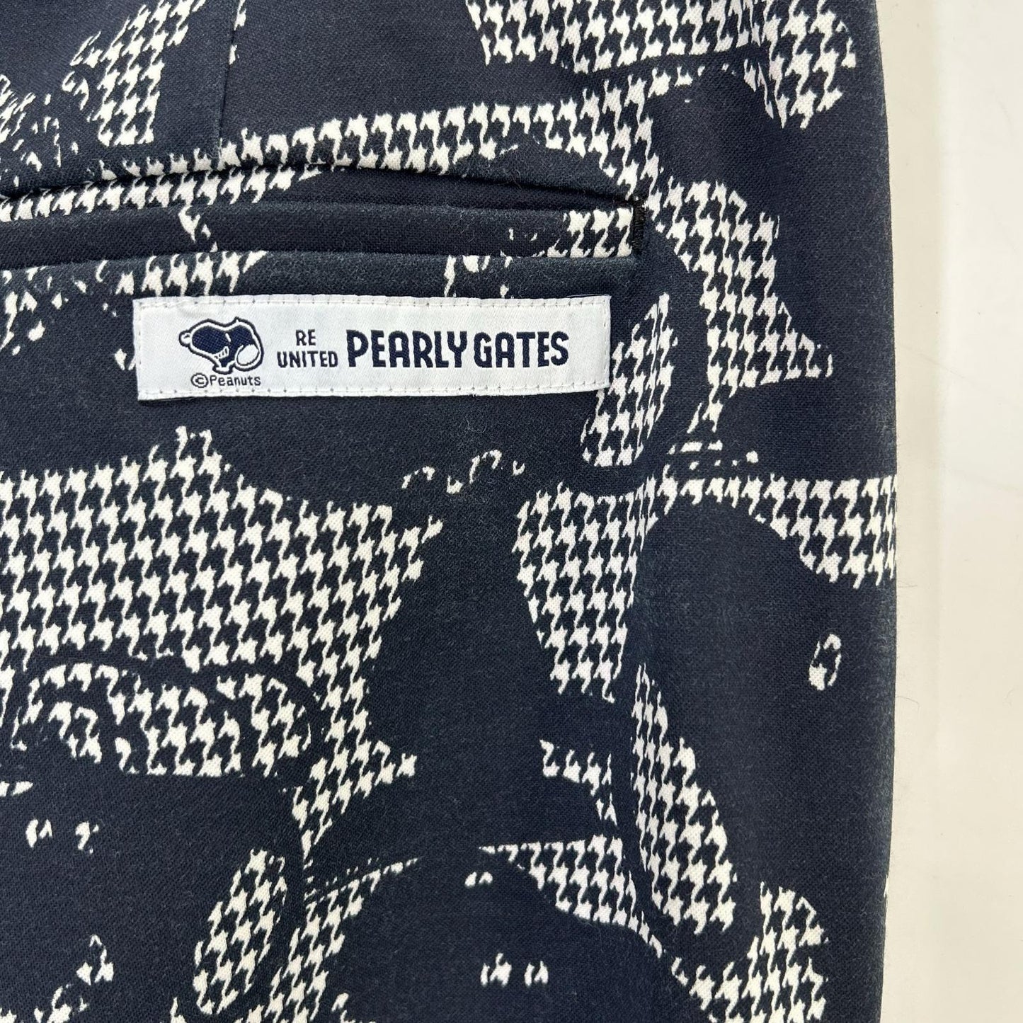 PEARLY GATES 【× PEANUTS】 Navy-and-white houndstooth Snoopy suit set Set-up