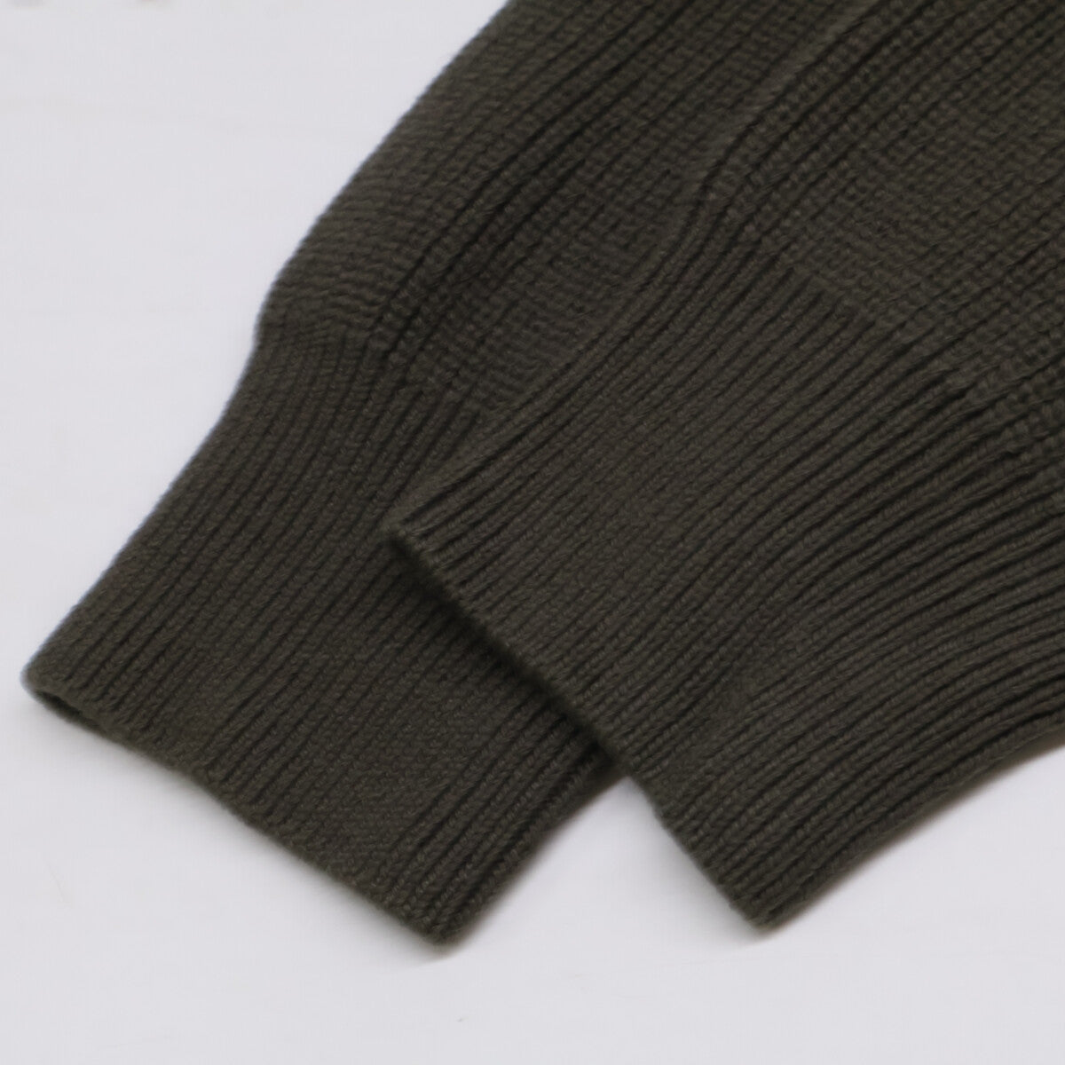 MONCLER モンクレール 【美品/25年製】K20919B00041 CARDIGAN TRICOT ニット/ダウン切替 フーディジャケット ジャケット