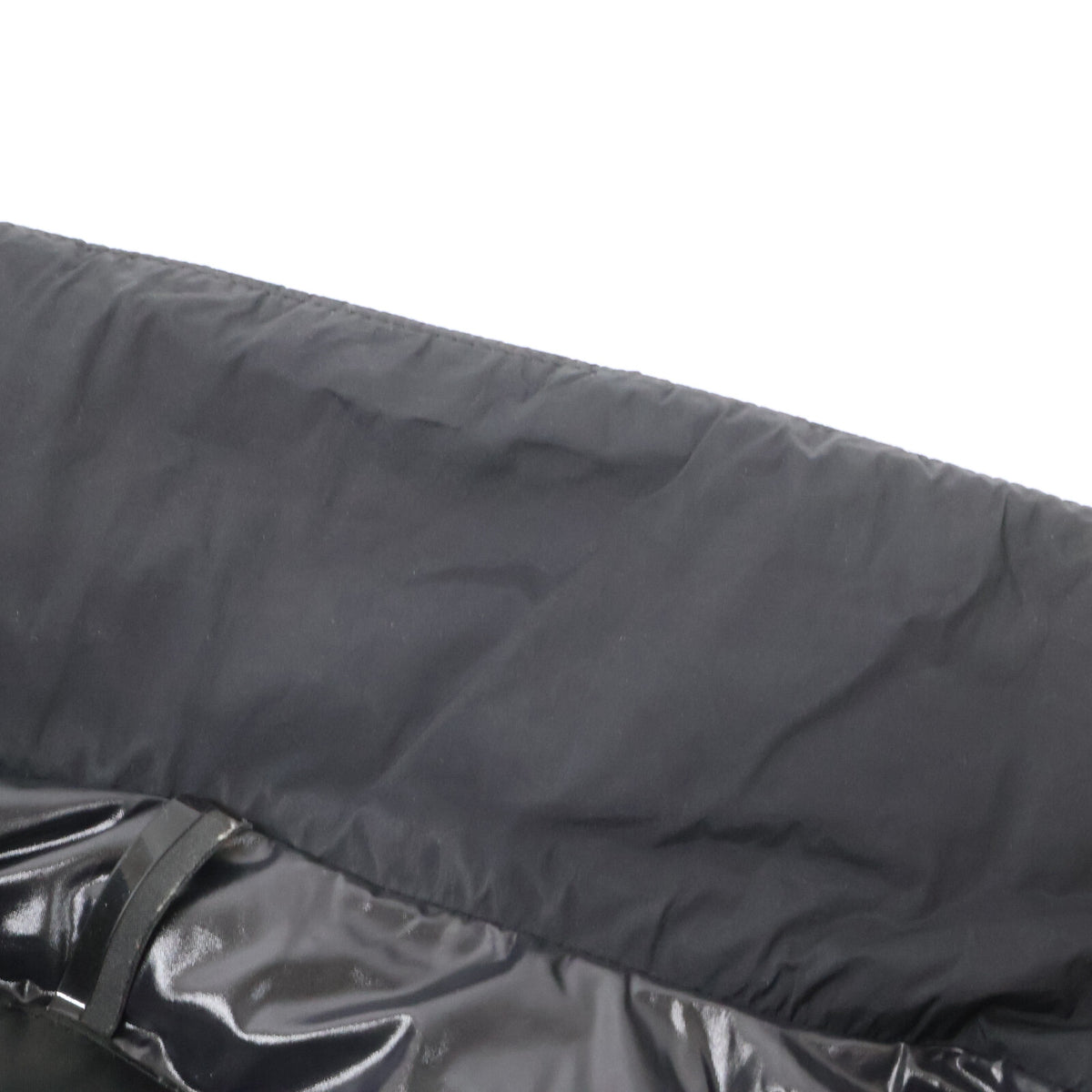 MONCLER モンクレール CHARTRES ライトダウン コート