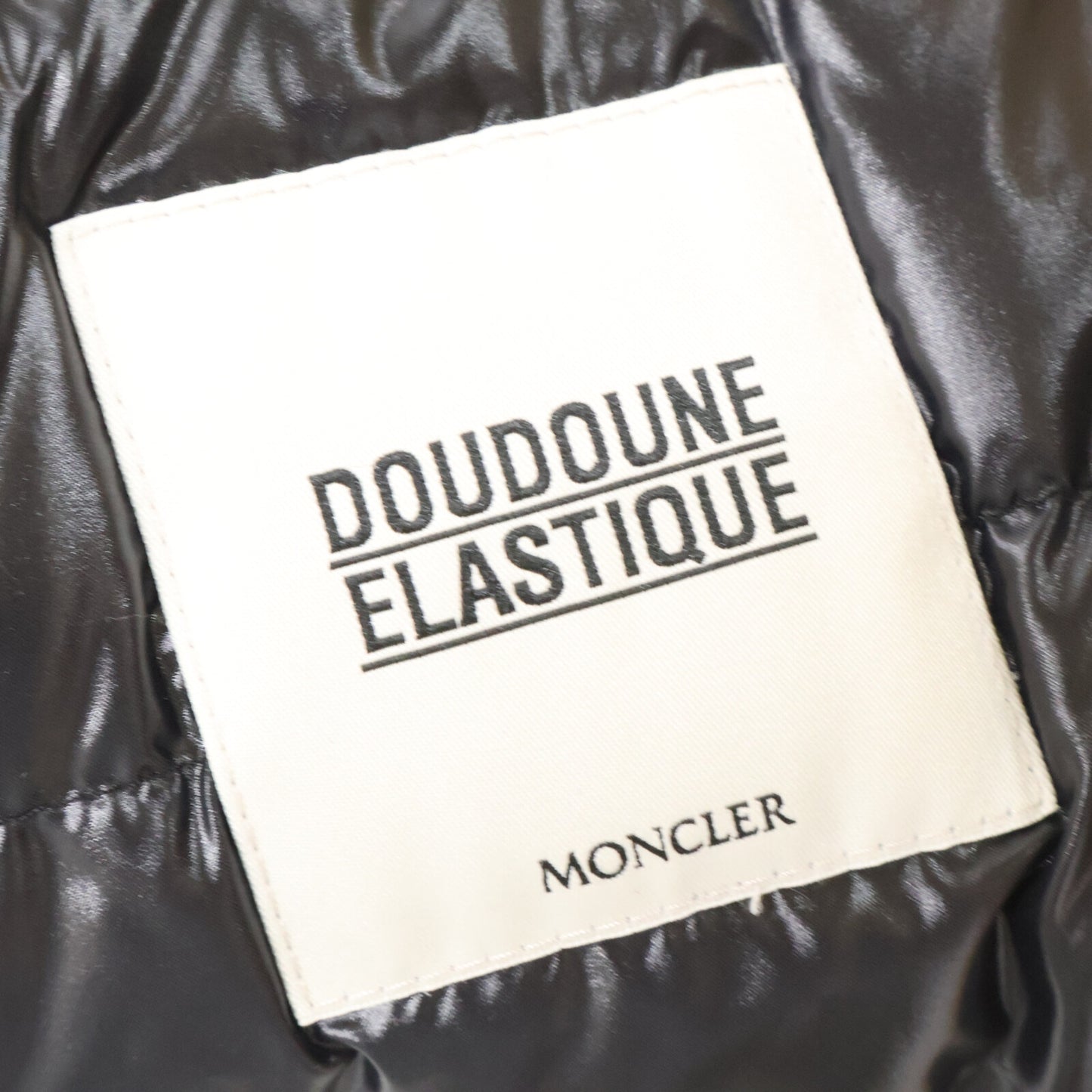MONCLER モンクレール CHARTRES ライトダウン コート