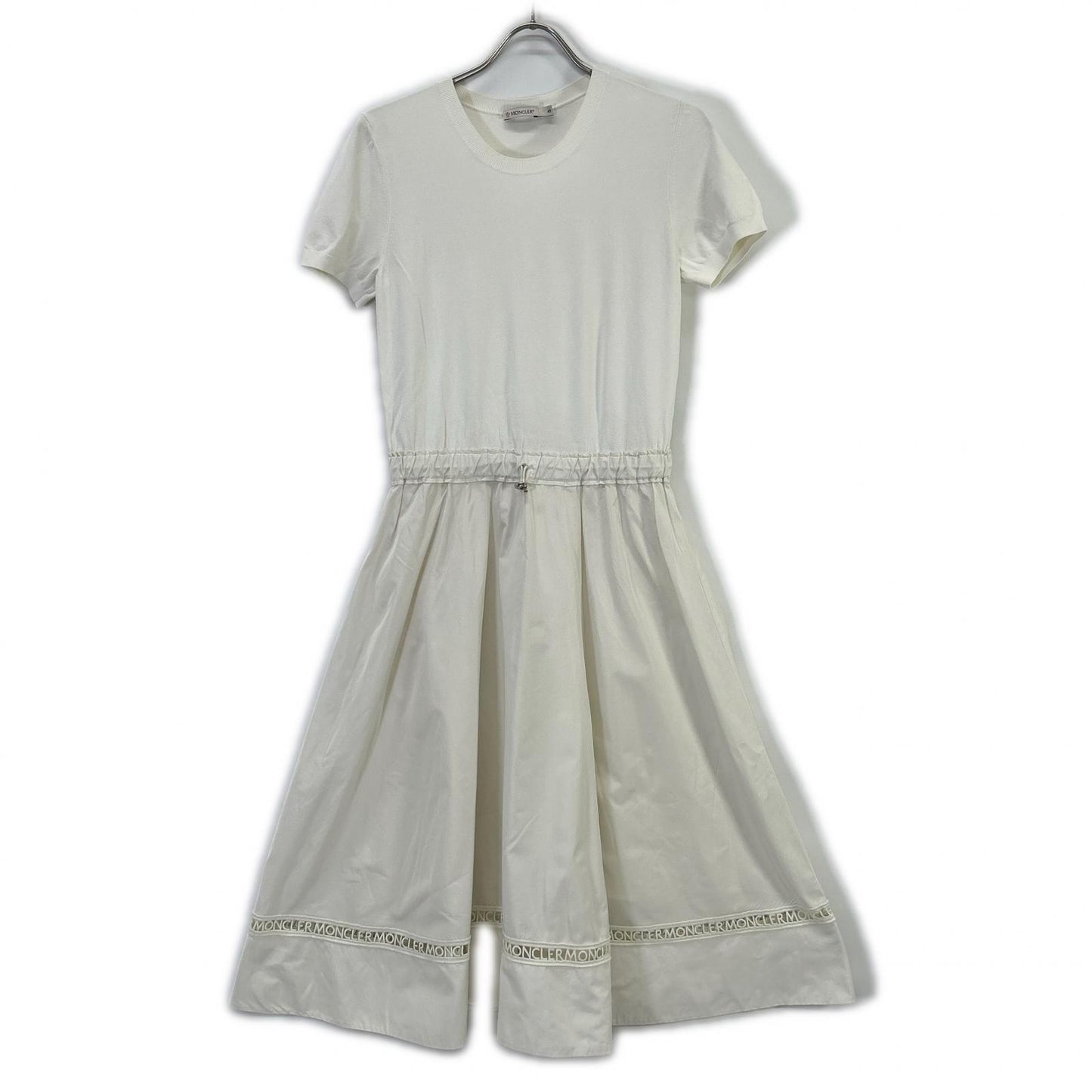 MONCLER モンクレール 20SS ABITO TRICOT DRESS ホワイト ポリエステル ロゴデザインレース サマーニットドッキングワンピース トップス