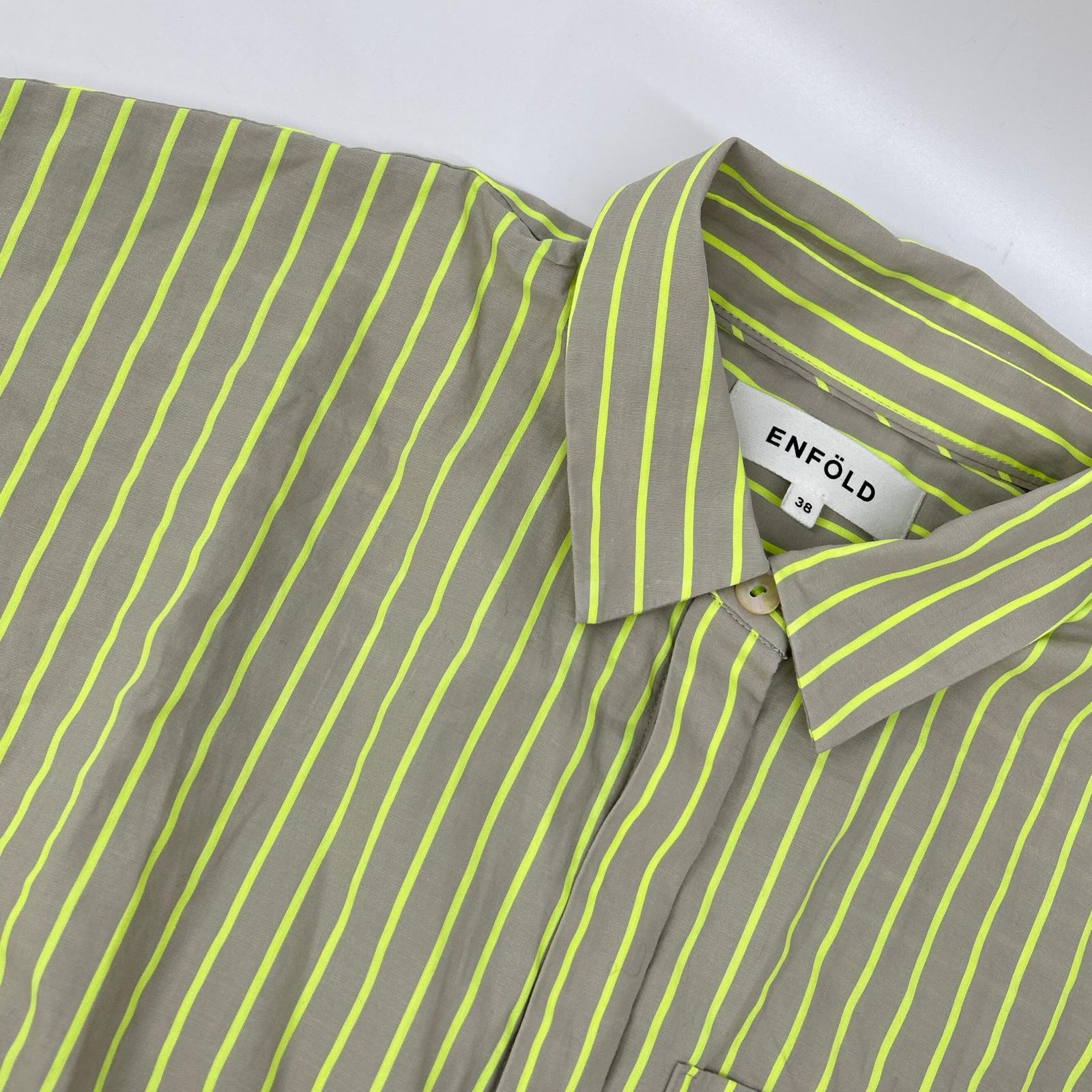 ENFOLD エンフォルド 24SS 300HS430-1920 グレー×イエロー SOLID NEON STRIPE SHIR トップス