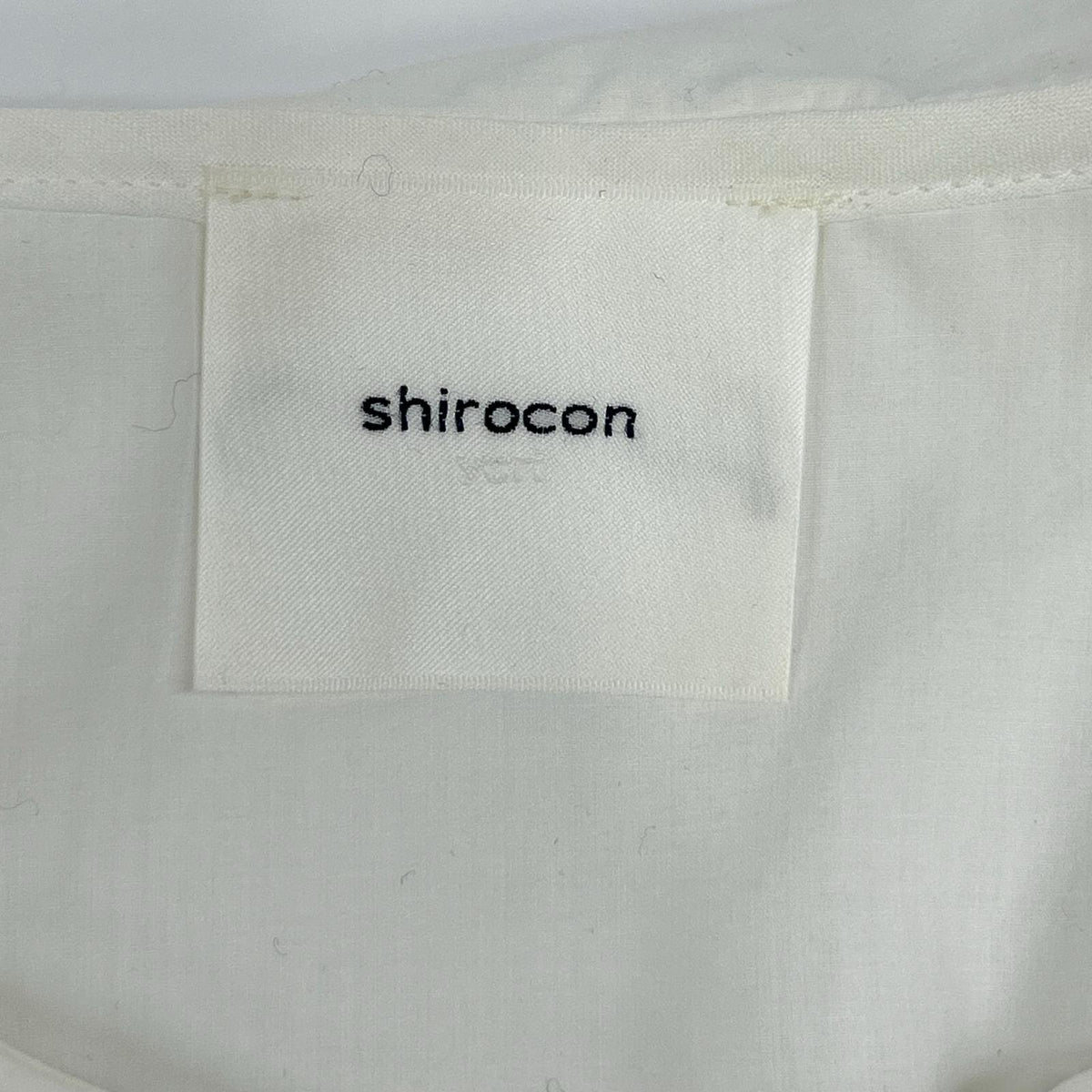 shirocon Shirocon SC2121-007SM White Cotton-Blend Loop-Embroidered Sailor Blouse Tops