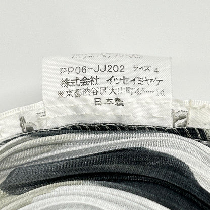PLEATS PLEASE プリーツプリーズ PP06-JJ202 ホワイト×ブラック 花びら柄半袖シャツブラウス トップス
