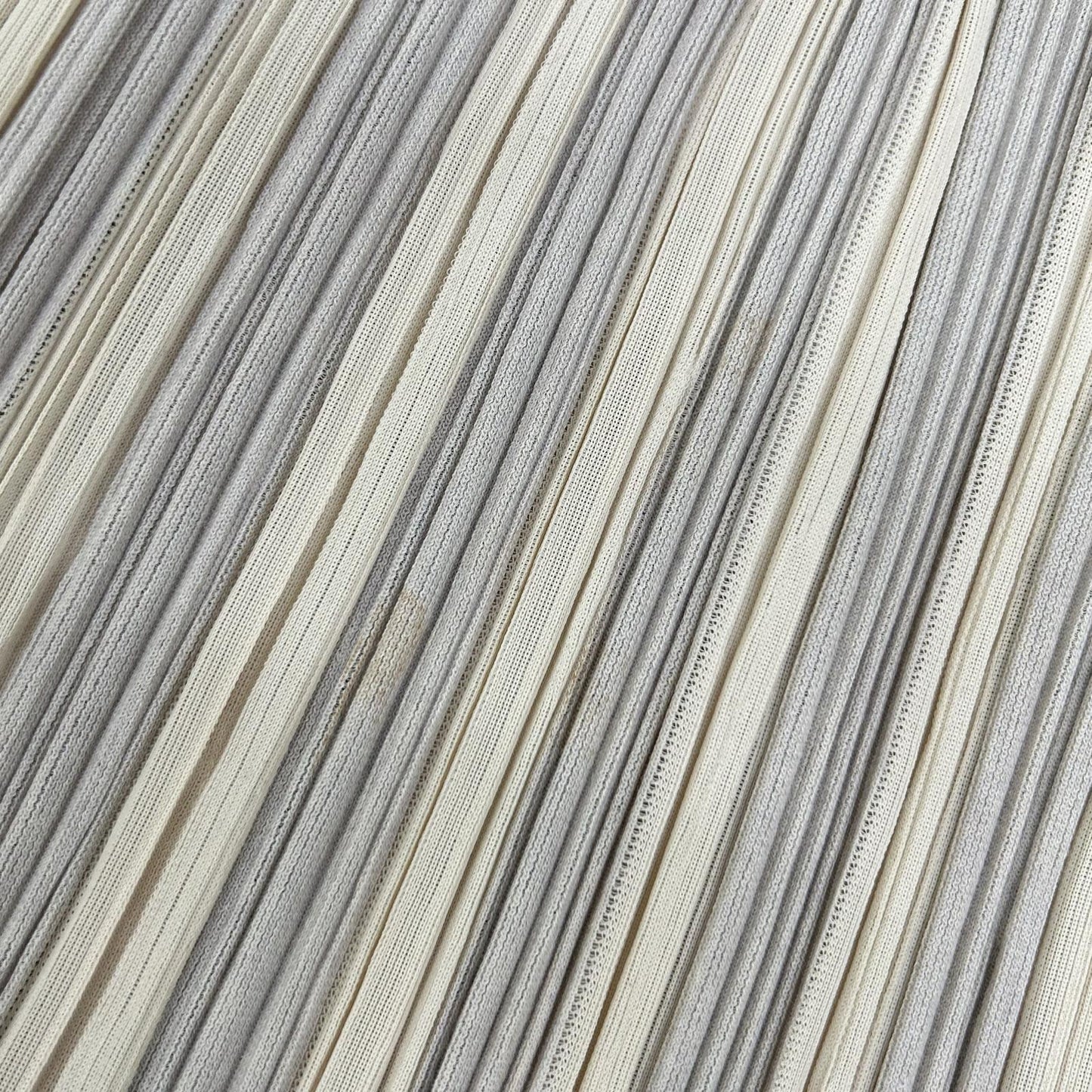 PLEATS PLEASE プリーツプリーズ PP71-JG644 アイボリー×ライトグレー ストライプロングスカート スカート