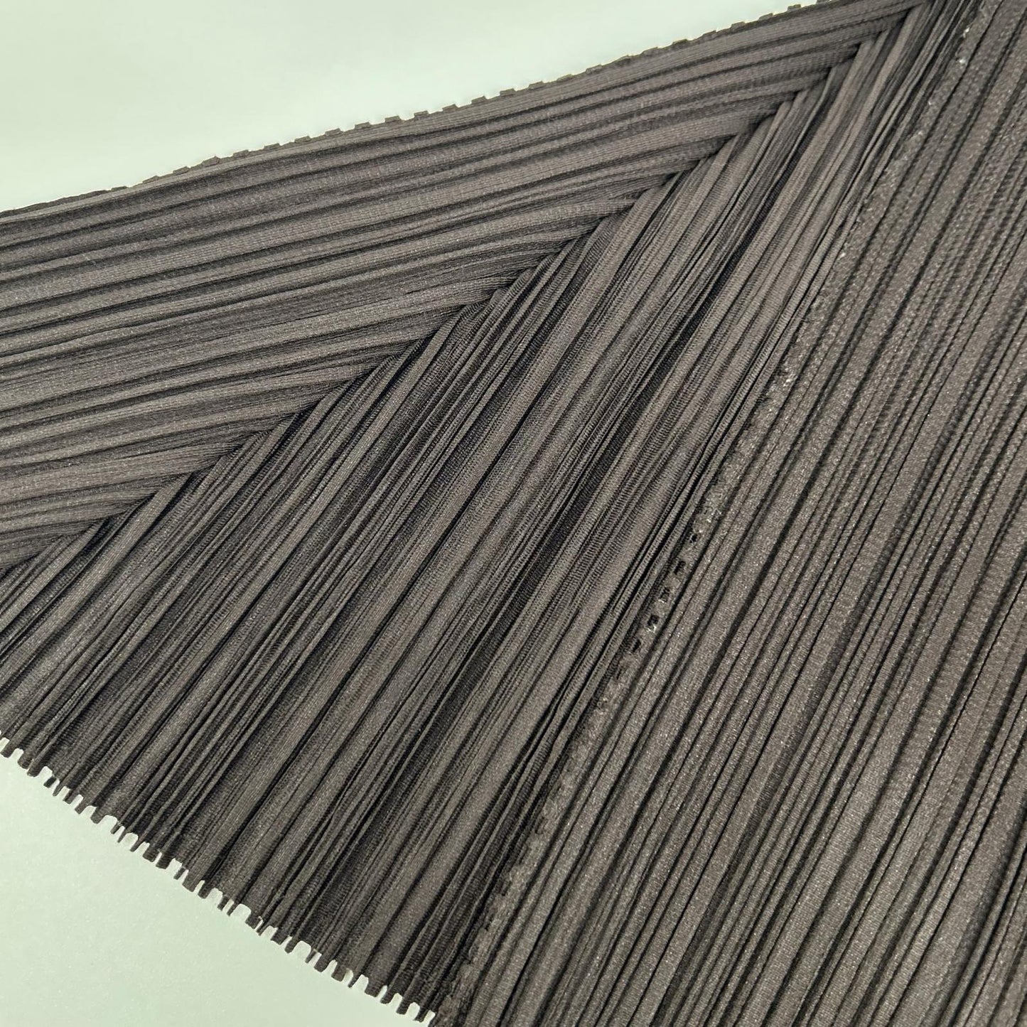 PLEATS PLEASE プリーツプリーズ PP33-JK202 ブラウン Vネックモックネック変形長袖カットソー トップス