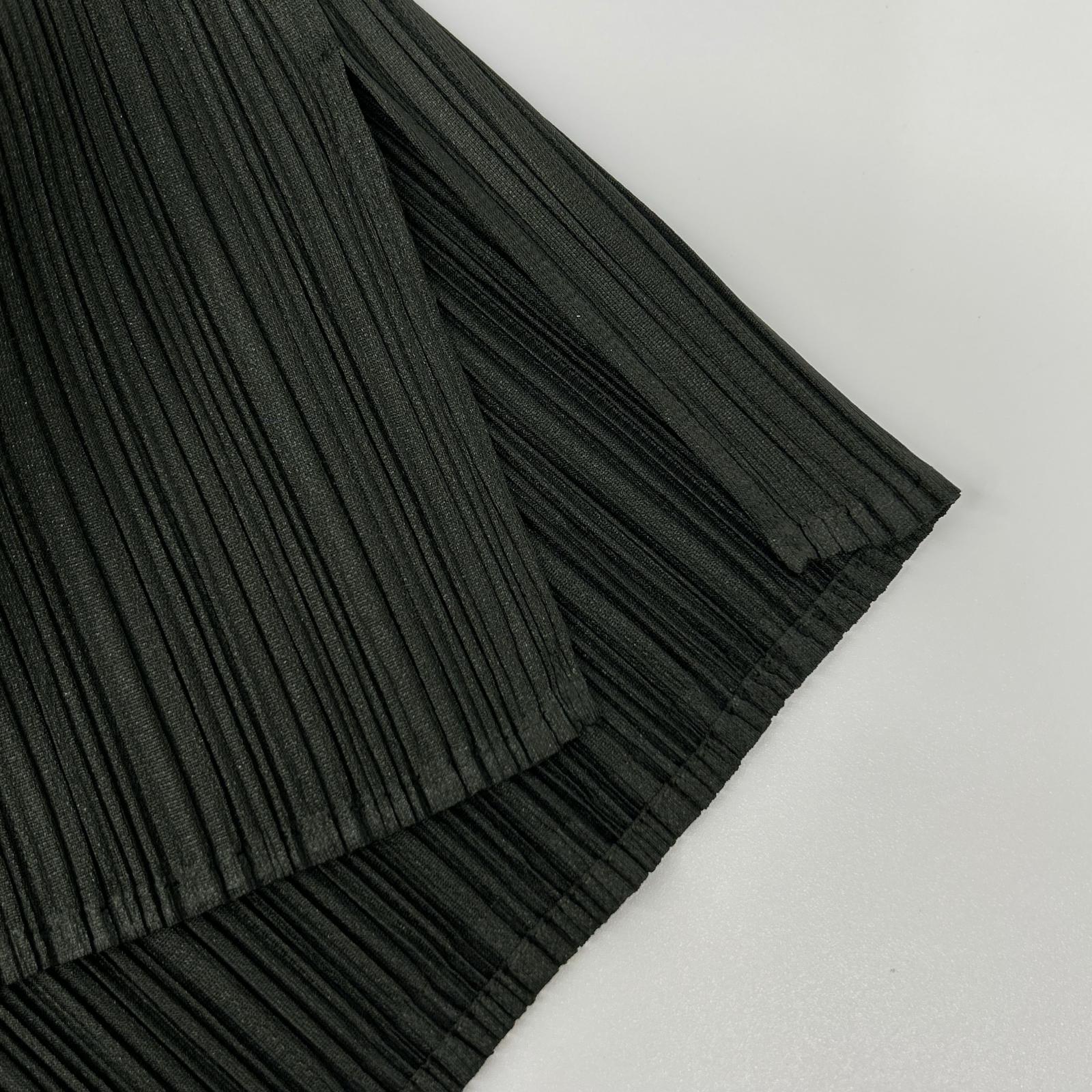 PLEATS PLEASE プリーツプリーズ PP33-JK149 チャコール 襟付きVネック半袖カットソー トップス
