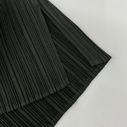 PLEATS PLEASE プリーツプリーズ PP33-JK149 チャコール 襟付きVネック半袖カットソー トップス