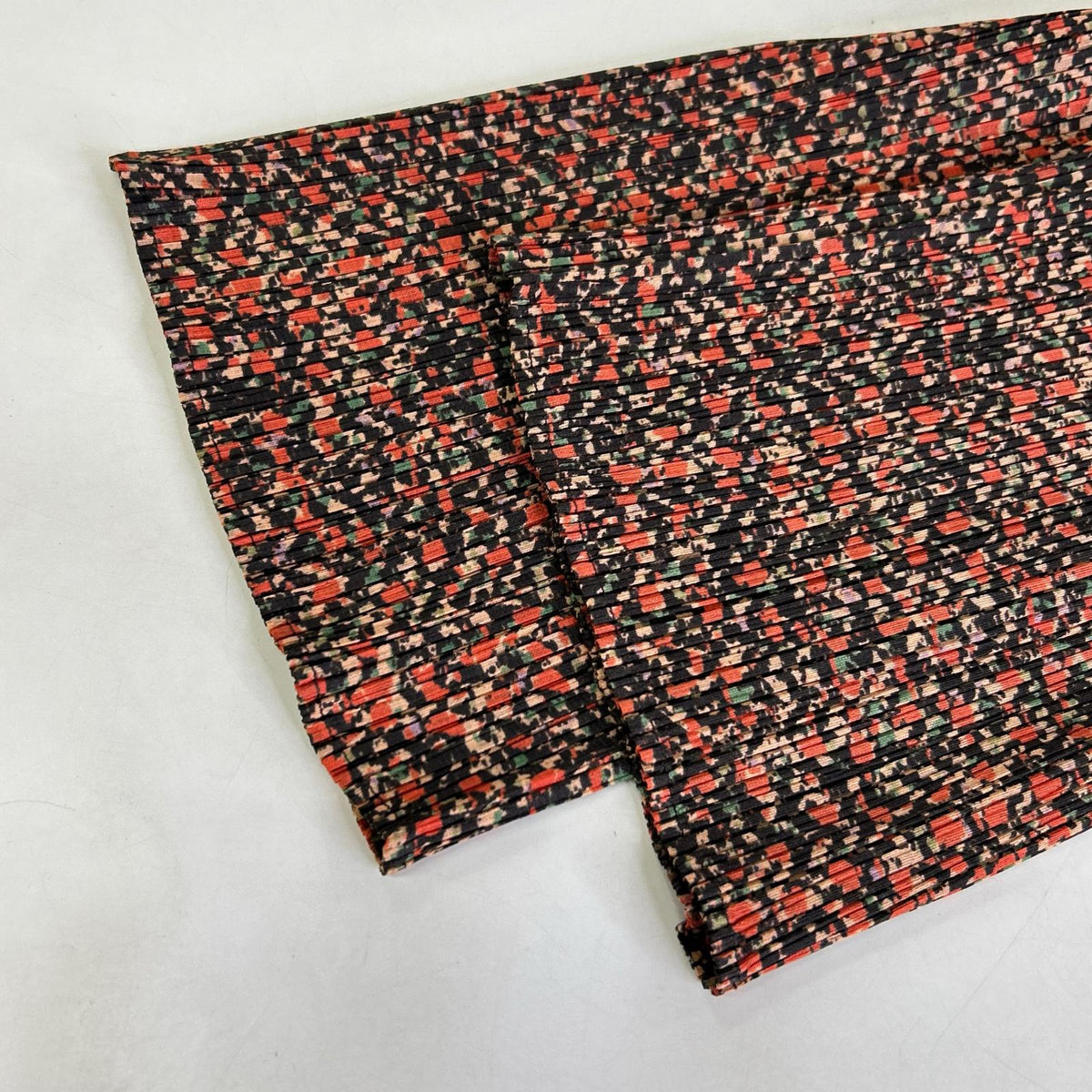 PLEATS PLEASE PP74-JF743 Brown × Orange All-Over-Pattern Flared Pants