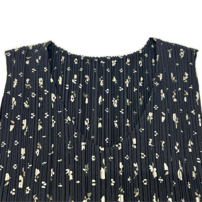 PLEATS PLEASE PP71-JK500 floral pleated sleeveless top