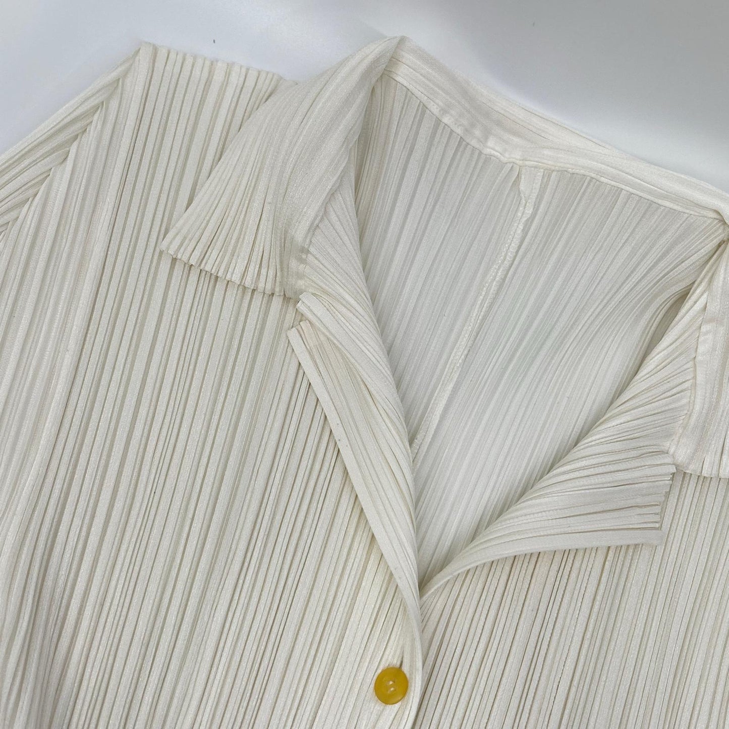 【SALE】 PLEATS PLEASE プリーツプリーズ PP01-JJ602 ホワイト 半袖シャツブラウス トップス