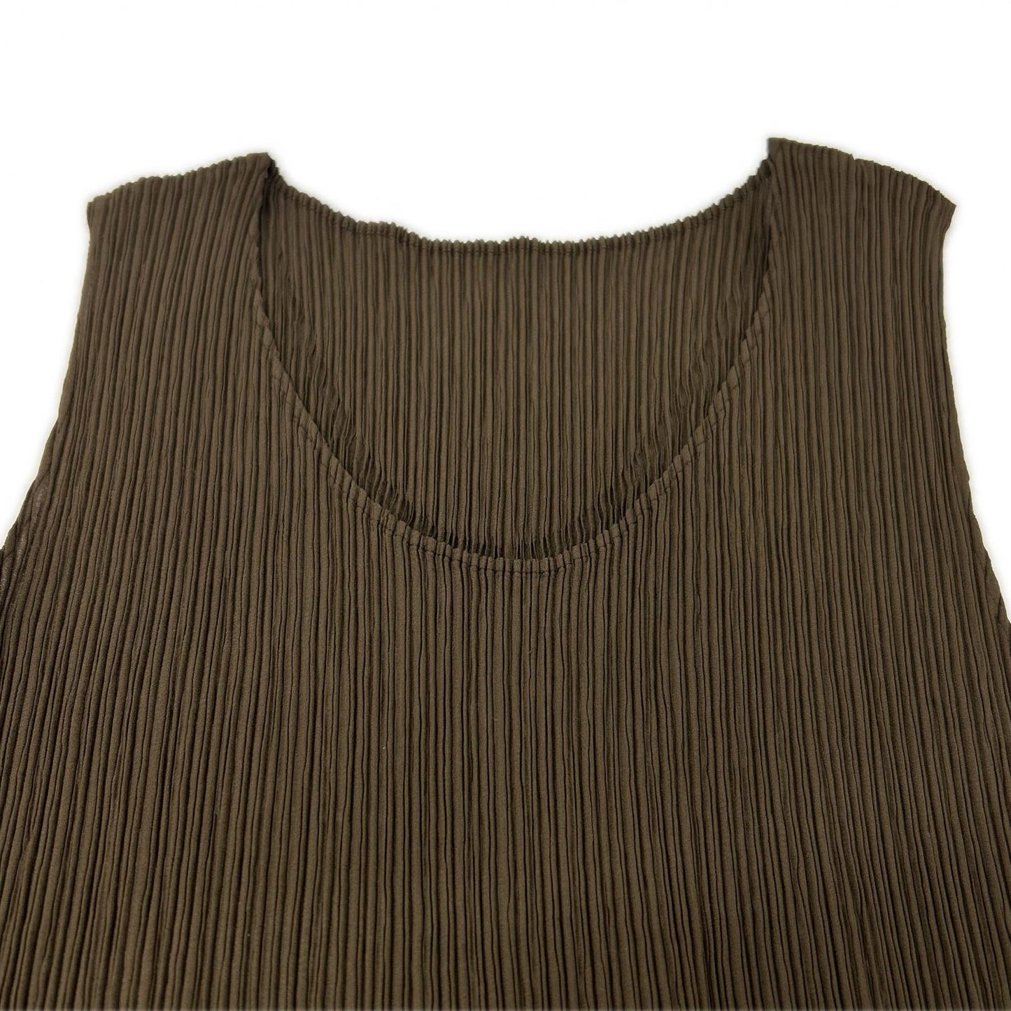 ISSEY MIYAKE イッセイミヤケ 【美品】IM04-FH617 プリーツ 裾カッティングデザイン ノースリーブ ロング ワンピース