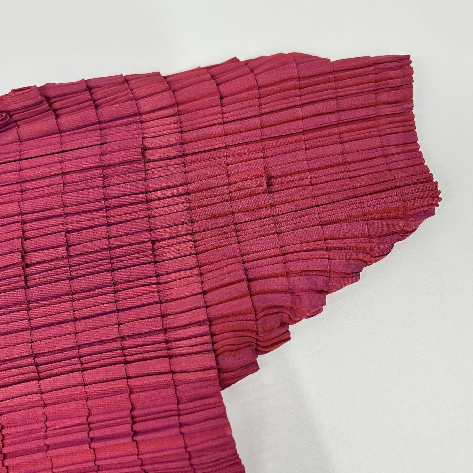 ISSEY MIYAKE イッセイミヤケ IM82-FJ915 ピンク アシンメトリープリーツ半袖トップス トップス
