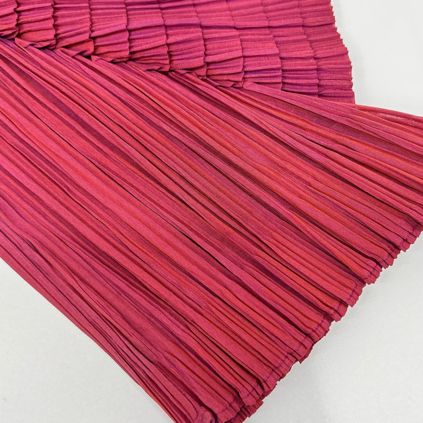 ISSEY MIYAKE イッセイミヤケ IM82-FJ915 ピンク アシンメトリープリーツ半袖トップス トップス