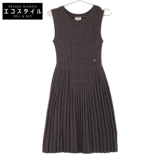 CHANEL シャネル 【国内正規】P31446K00493 07A ウール ココマークプレート ニット ノースリーブ ワンピース
