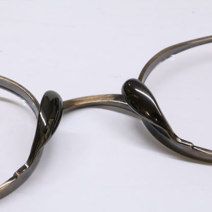 KameManNen カメマンネン 【美品】KMN9918 AG TITANIUM オーバルシェイプ アイウェア 眼鏡