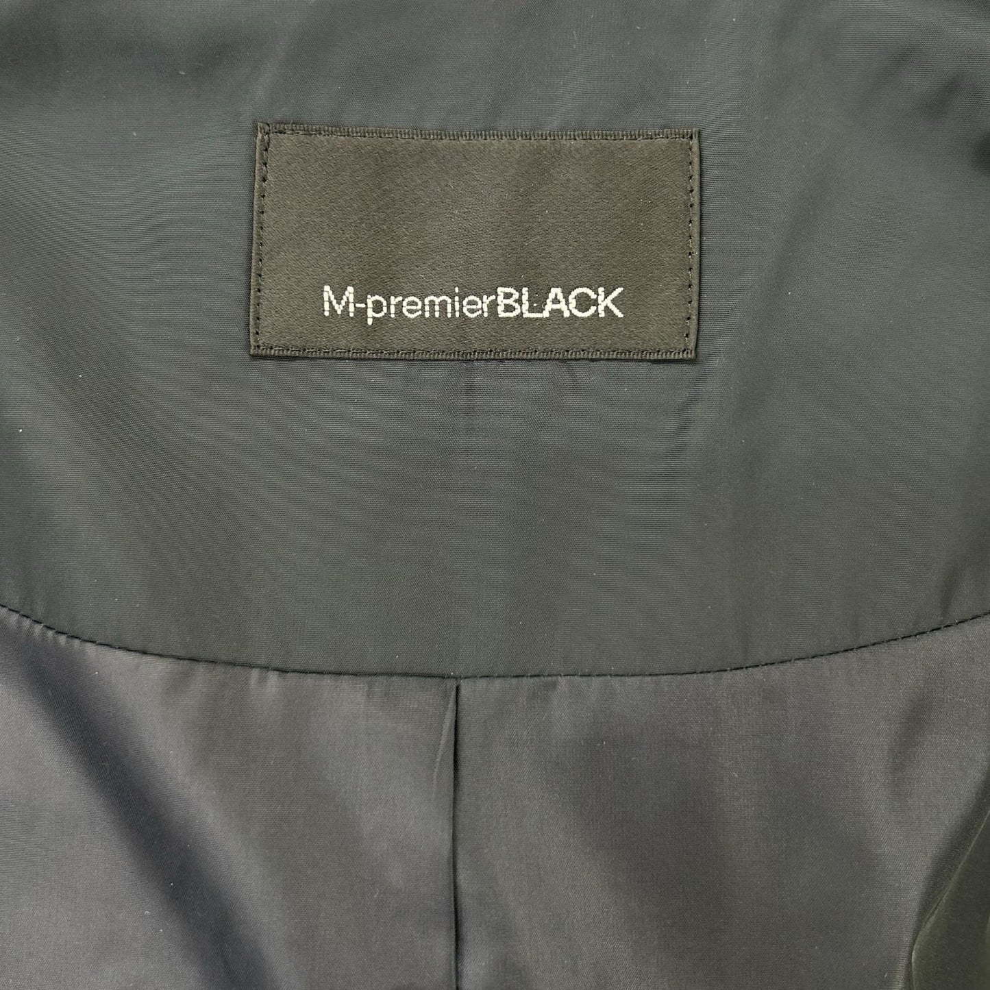 M-premierBLACK エムプルミエブラック 25AW C246-010 ブラック ポリエステル ダイヤキルトフリルショートダウンコート コート